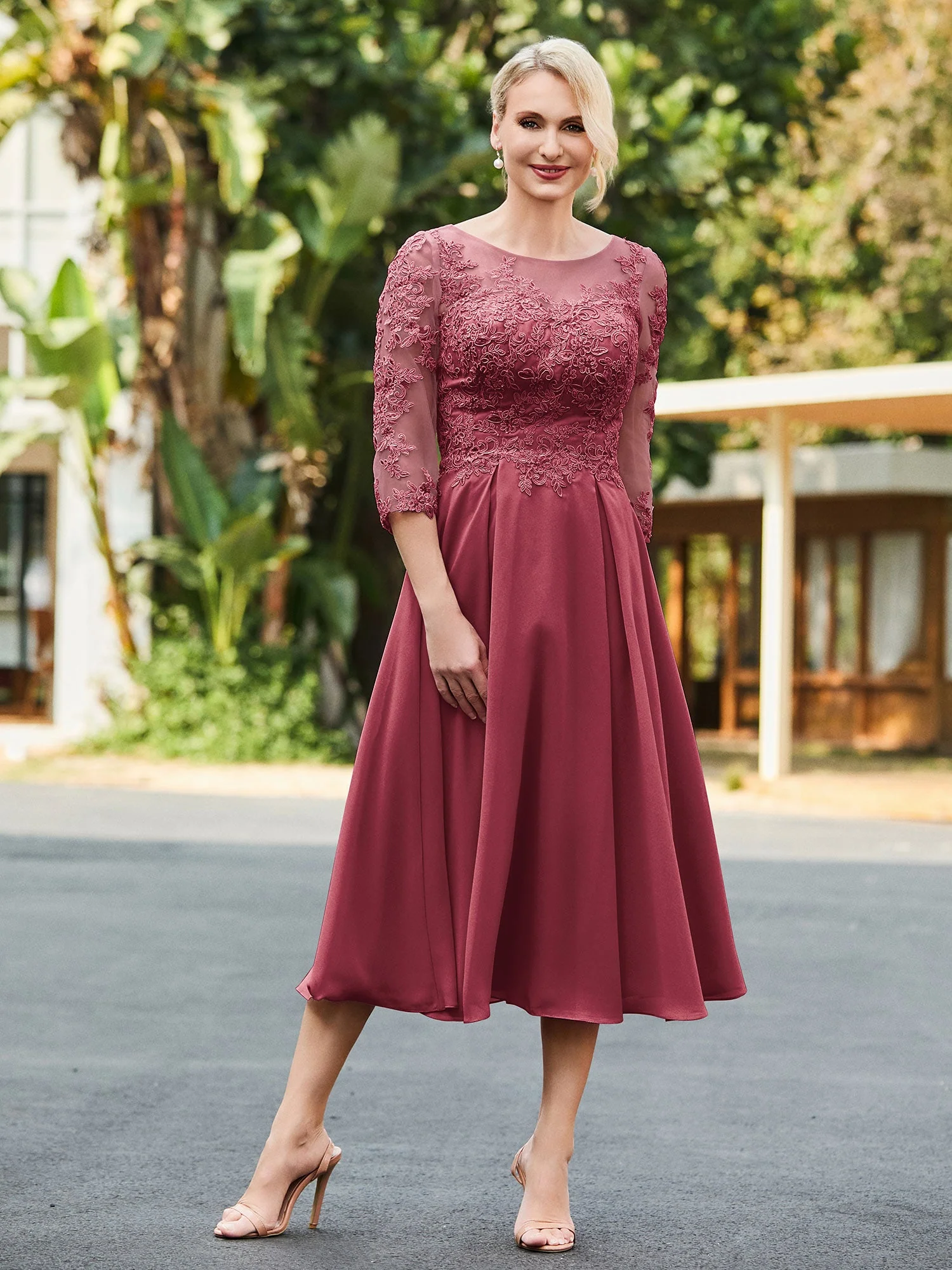 A-Linie Spitzen Applikationen Wadenlang Kleid Zimtrose