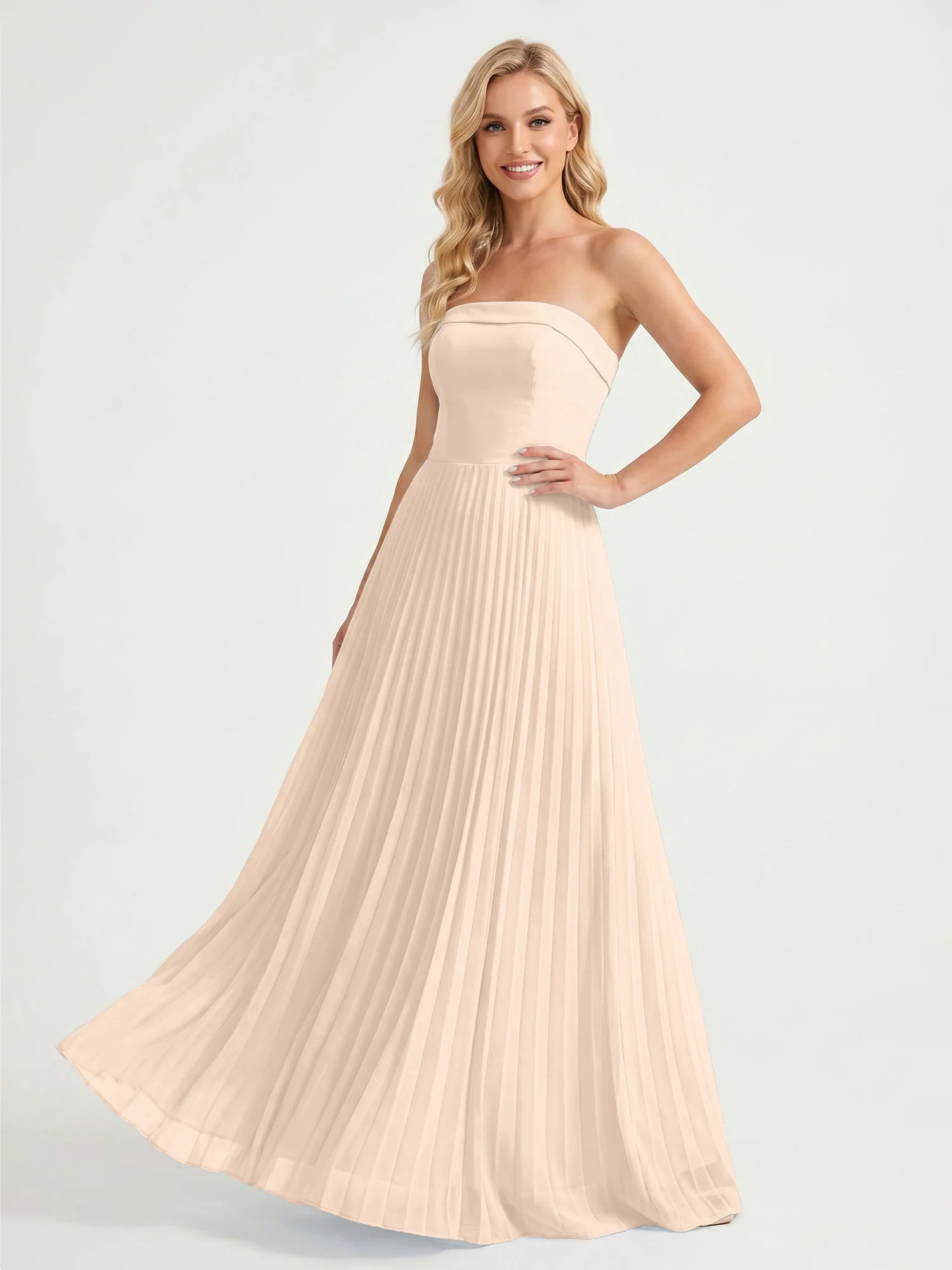 Trägerloses Chiffon Maxikleid mit Plissiertem Rock in A-Linie Pfirsich