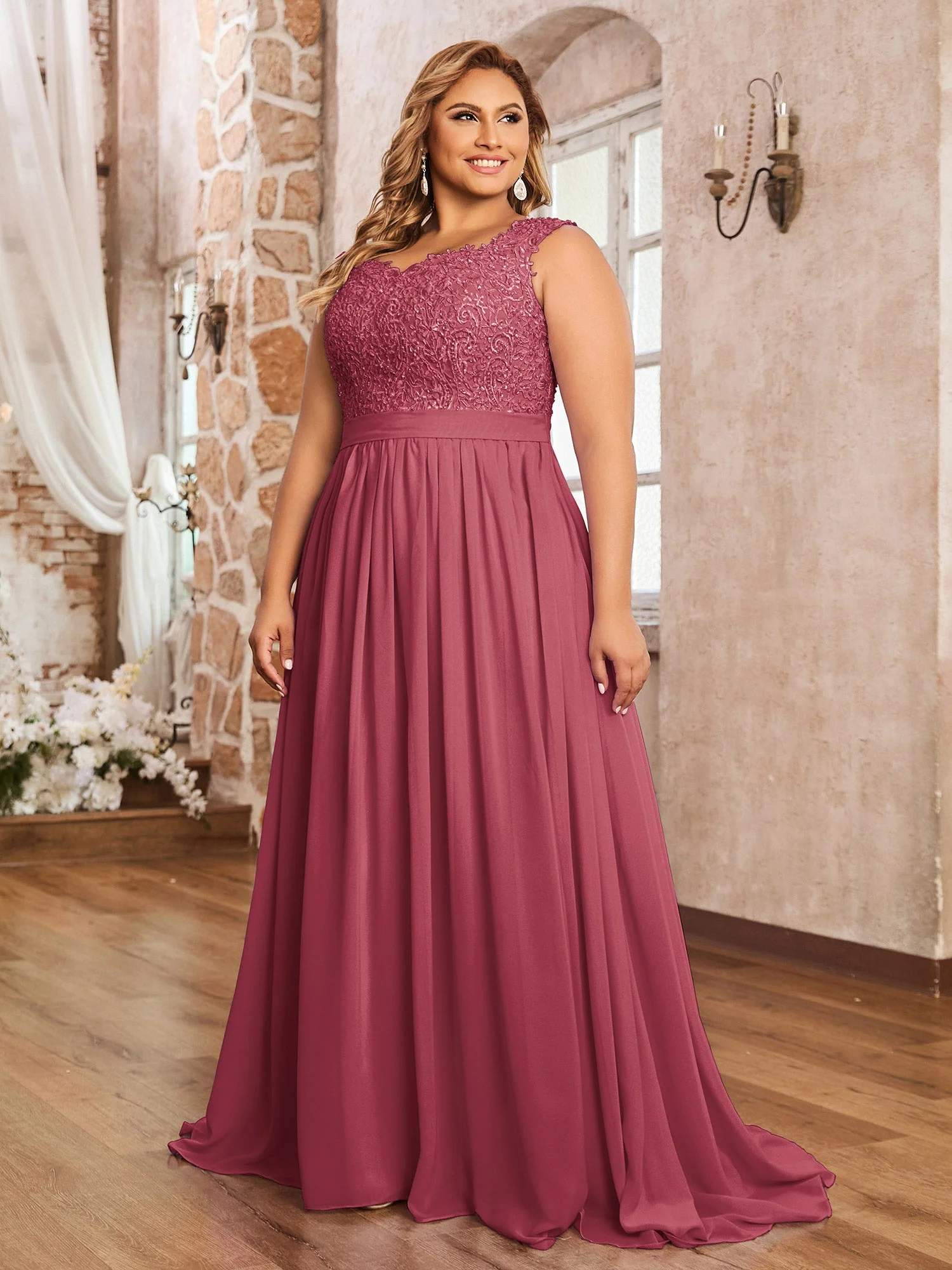 Applique und Perlenstickerei Kleid mit Herz-Ausschnitt Zimtrose