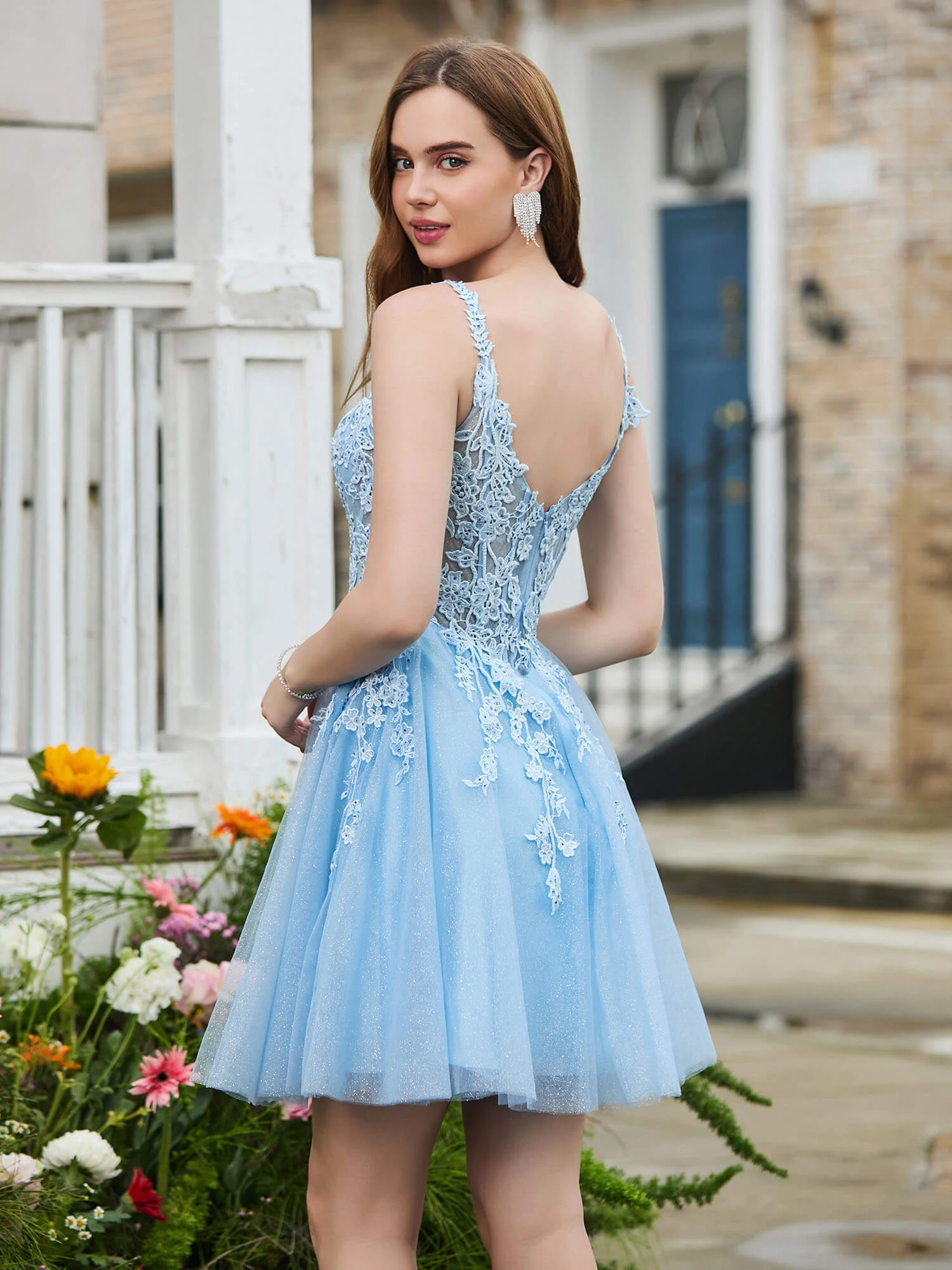 Appliziertes Korsett-Oberteil kurzes glitzerndes Abschlussballkleid Himmelblau - Image 2
