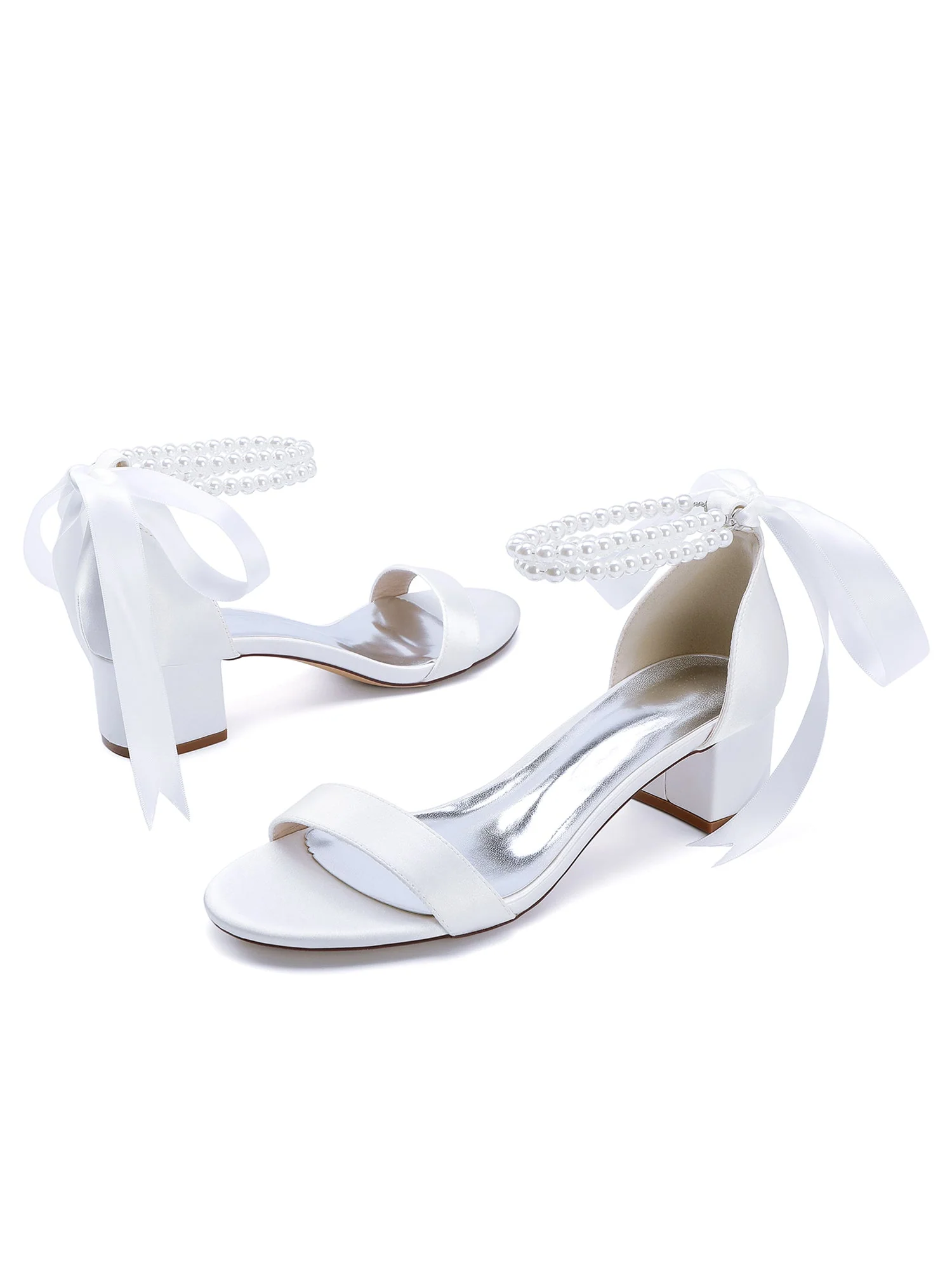 Sandalen mit Blockabsatz mit Schleife und Perlenkette - Image 19
