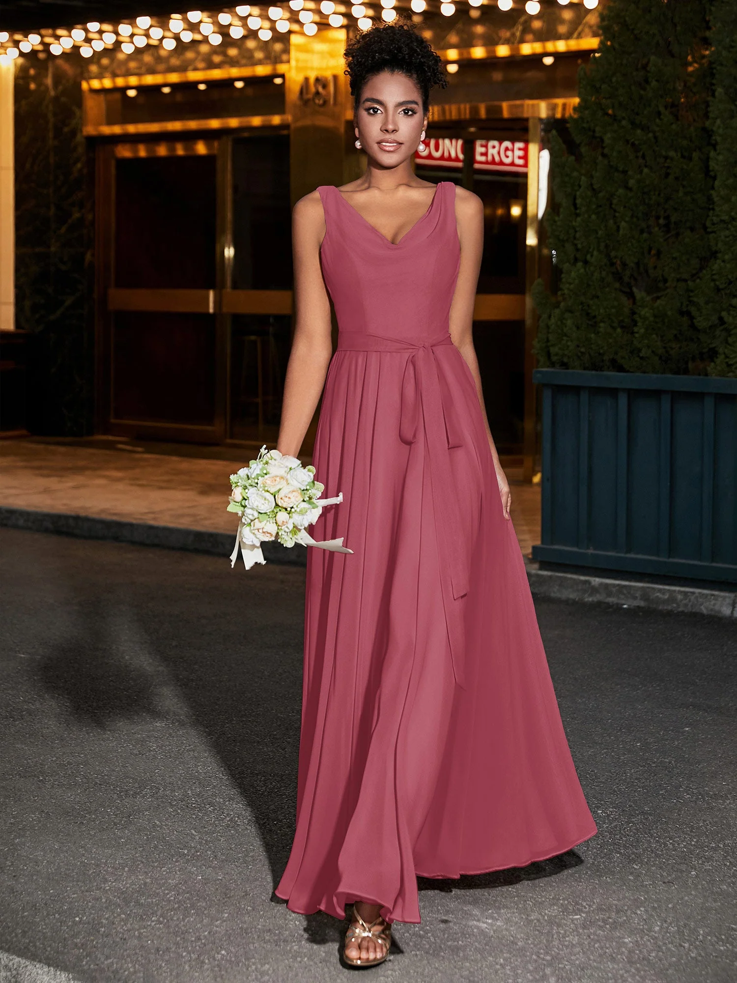 Einfache Chiffon-Kleider mit V-Ausschnitt Zimtrose