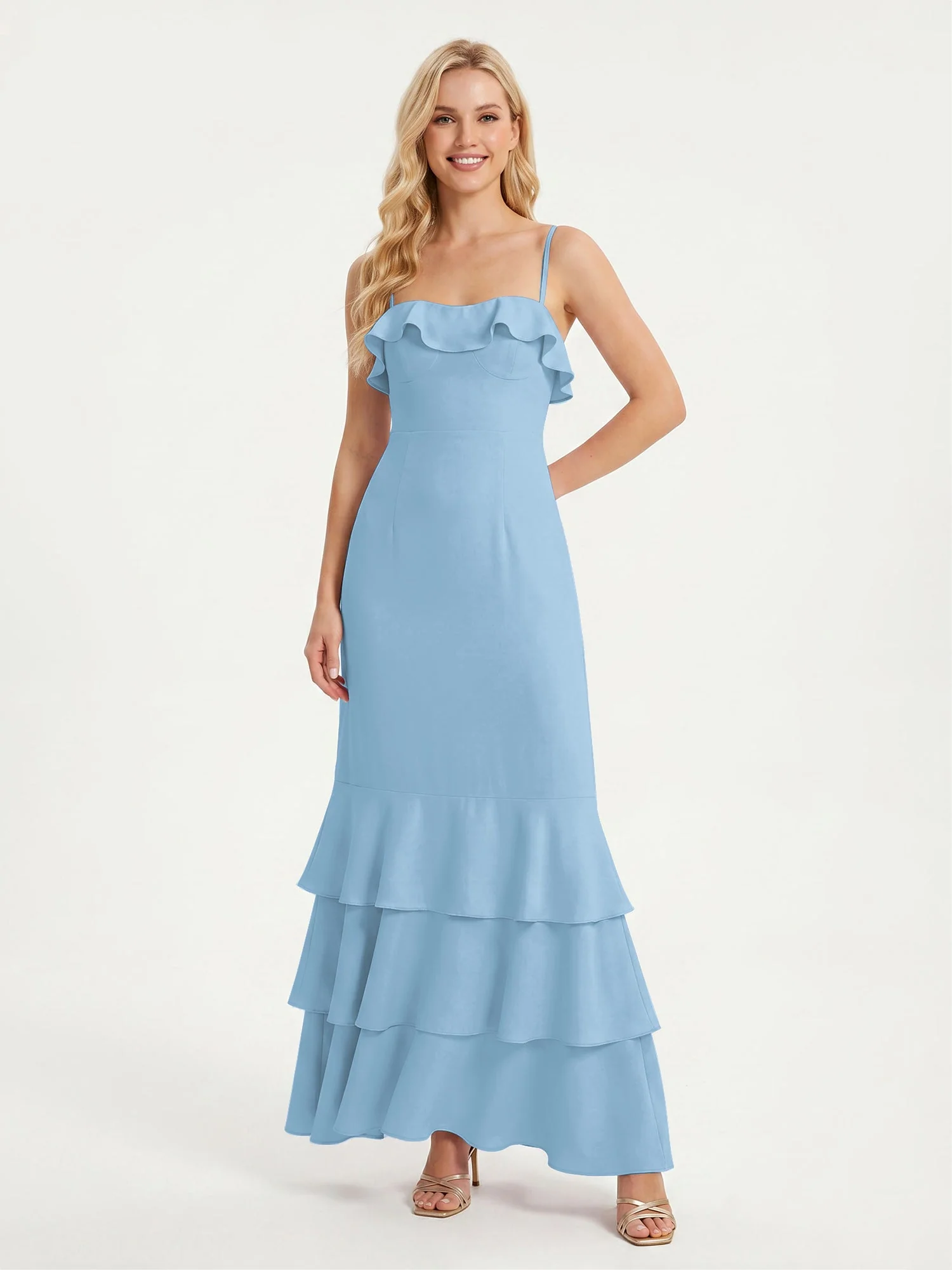 Maxikleid mit Spaghettiträgern und Gestuftem Rüschensaum Blau