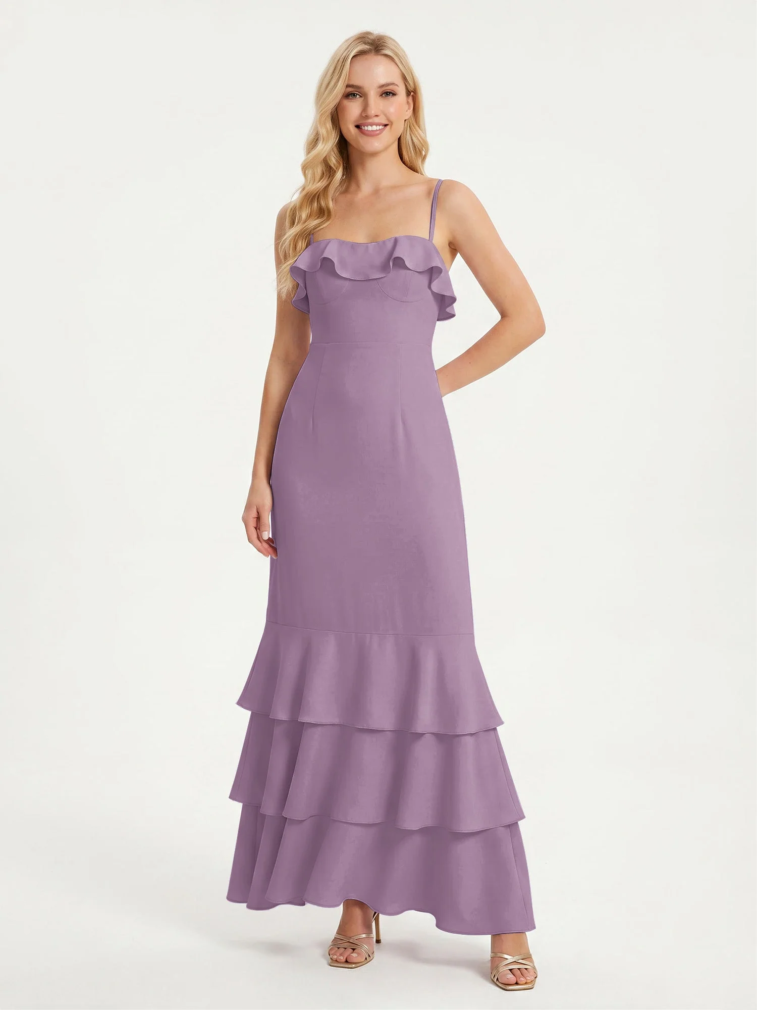 Maxikleid mit Spaghettiträgern und Gestuftem Rüschensaum Blauregen