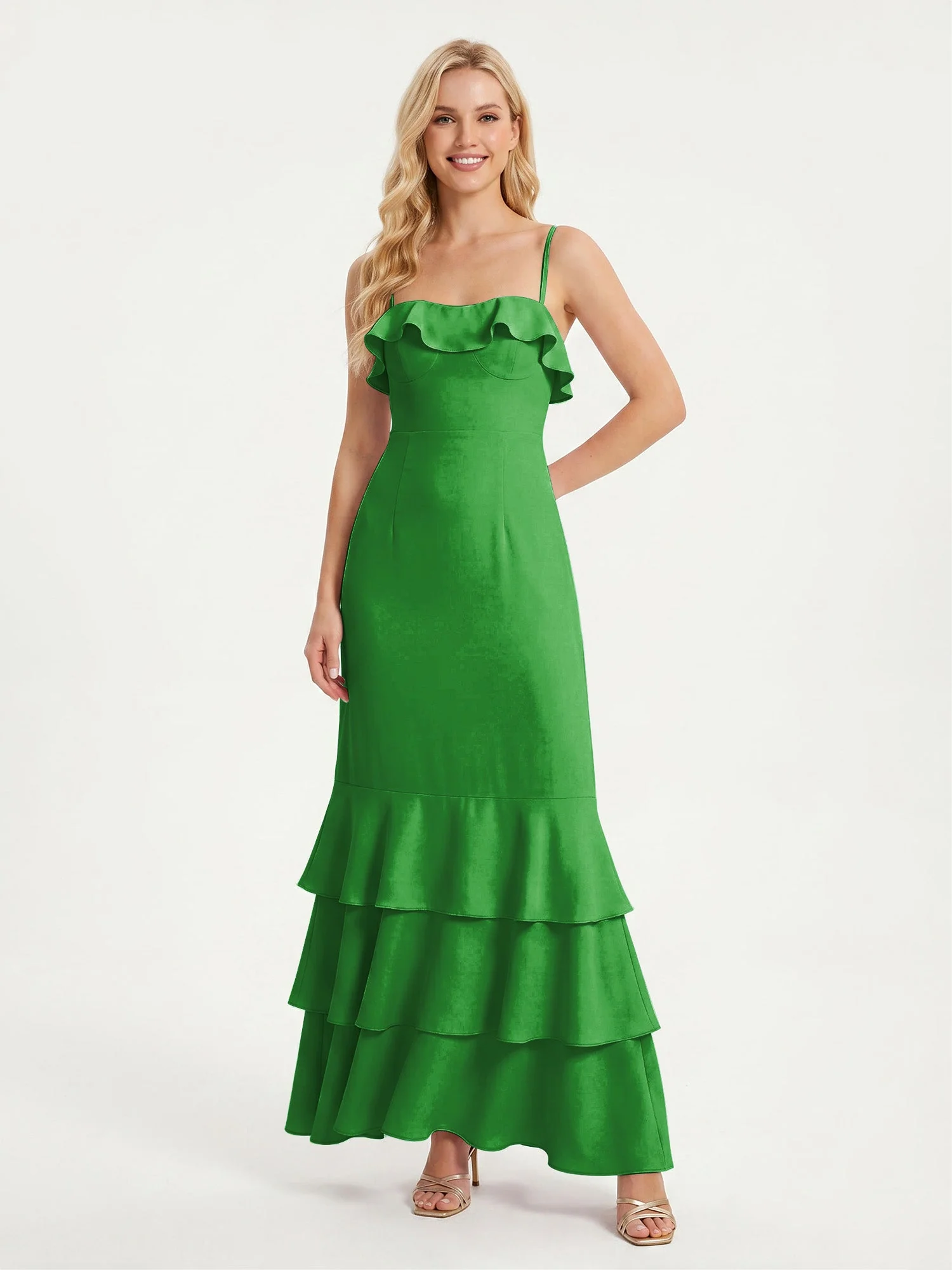 Maxikleid mit Spaghettiträgern und Gestuftem Rüschensaum Grün