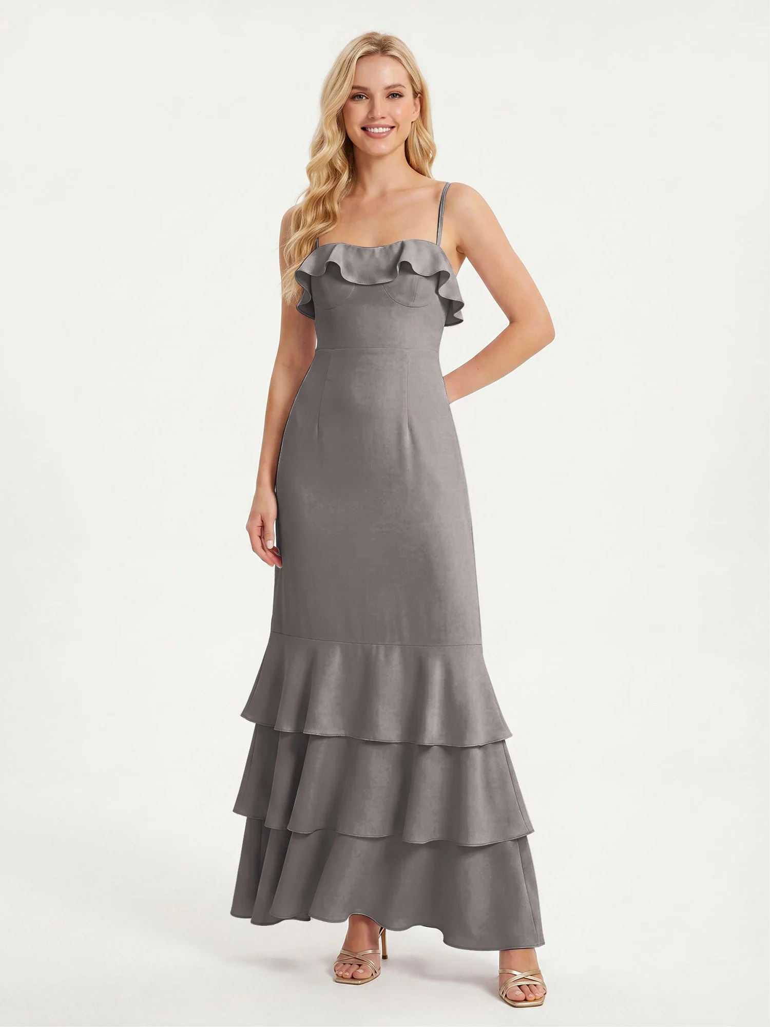 Maxikleid mit Spaghettiträgern und Gestuftem Rüschensaum Stahlgrau