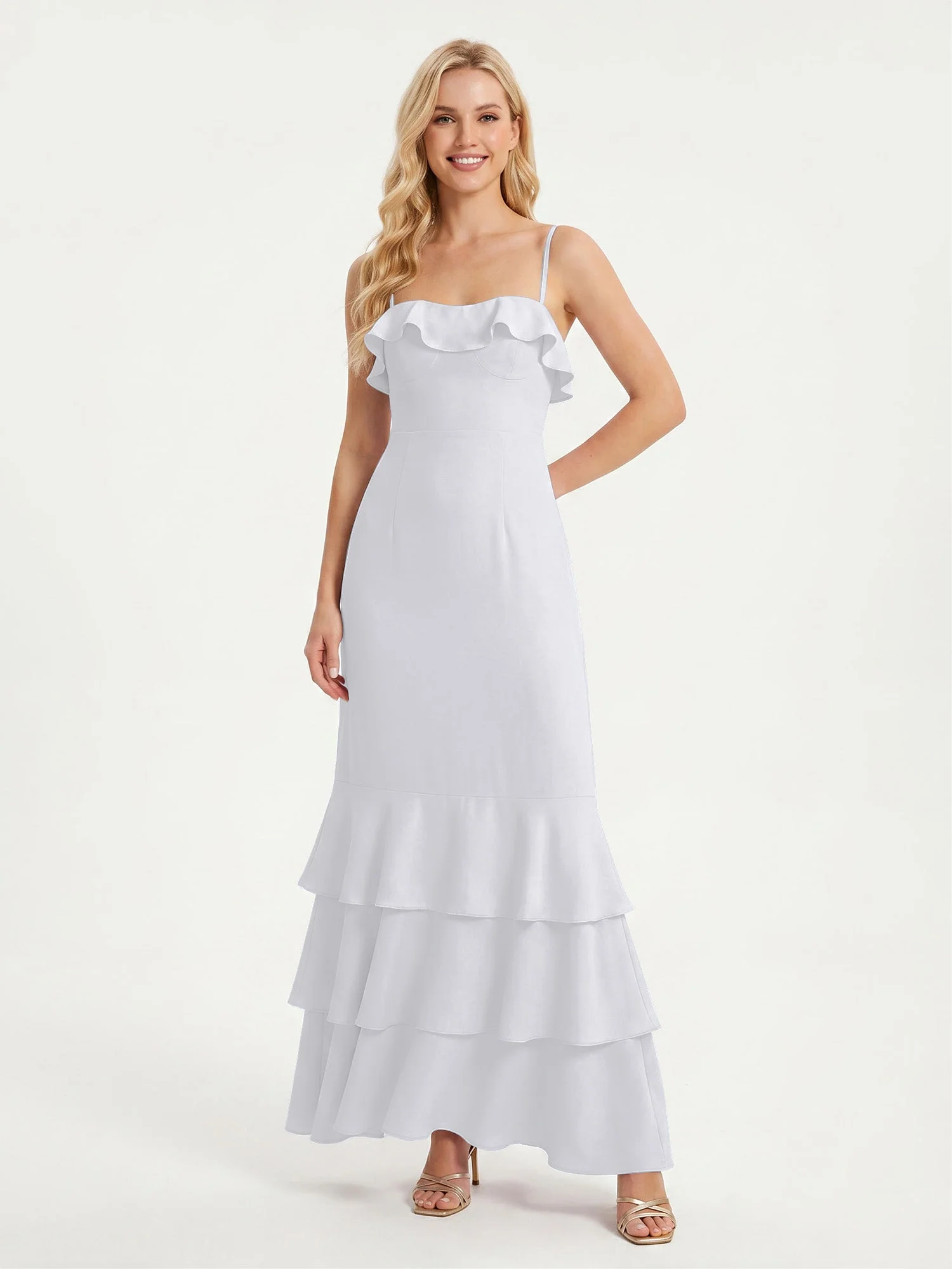 Maxikleid mit Spaghettiträgern und Gestuftem Rüschensaum Weiß