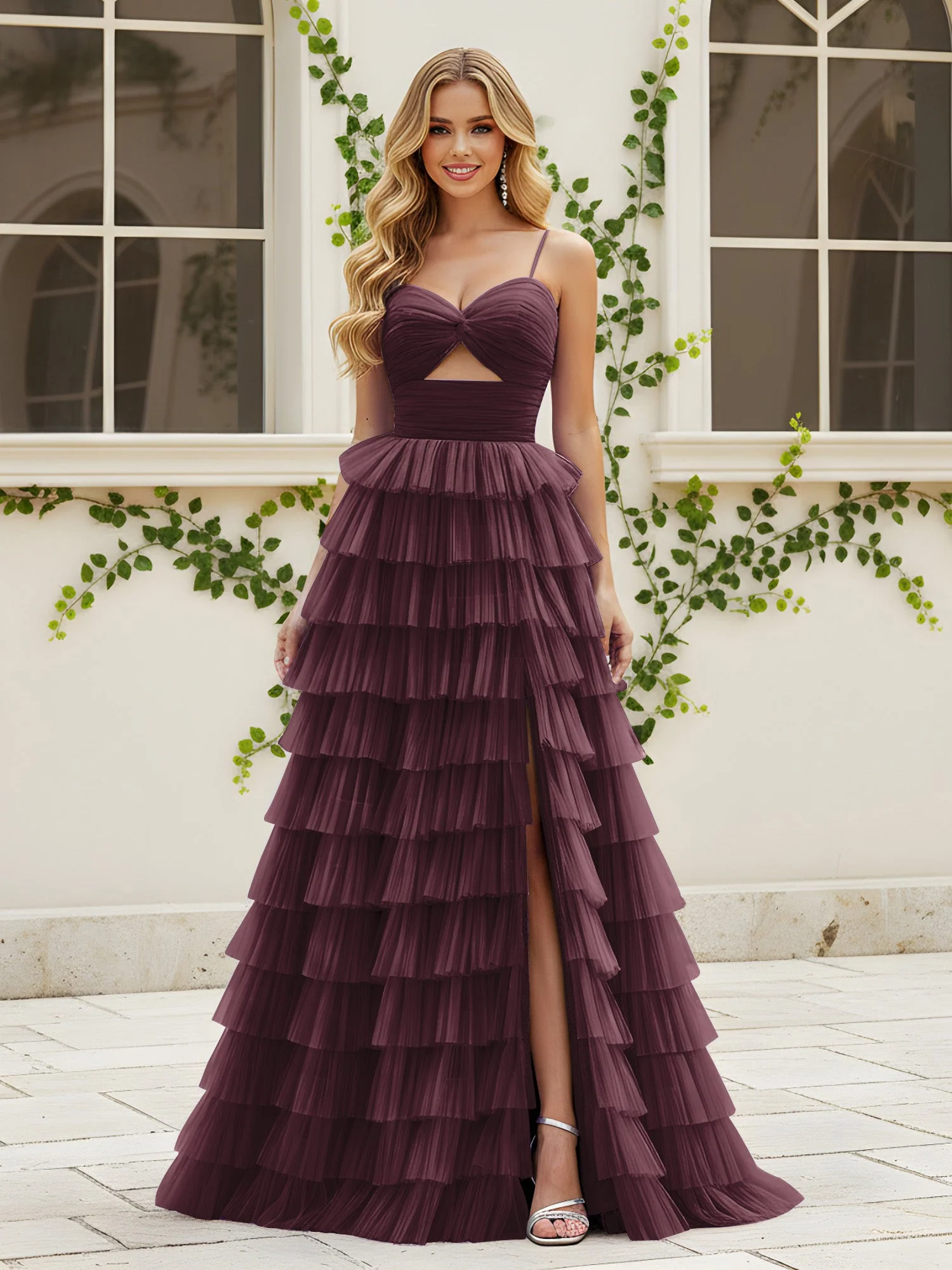 Herzform Ausschnitt Stufen Schleppe Kleid mit Schlitz Cabernet