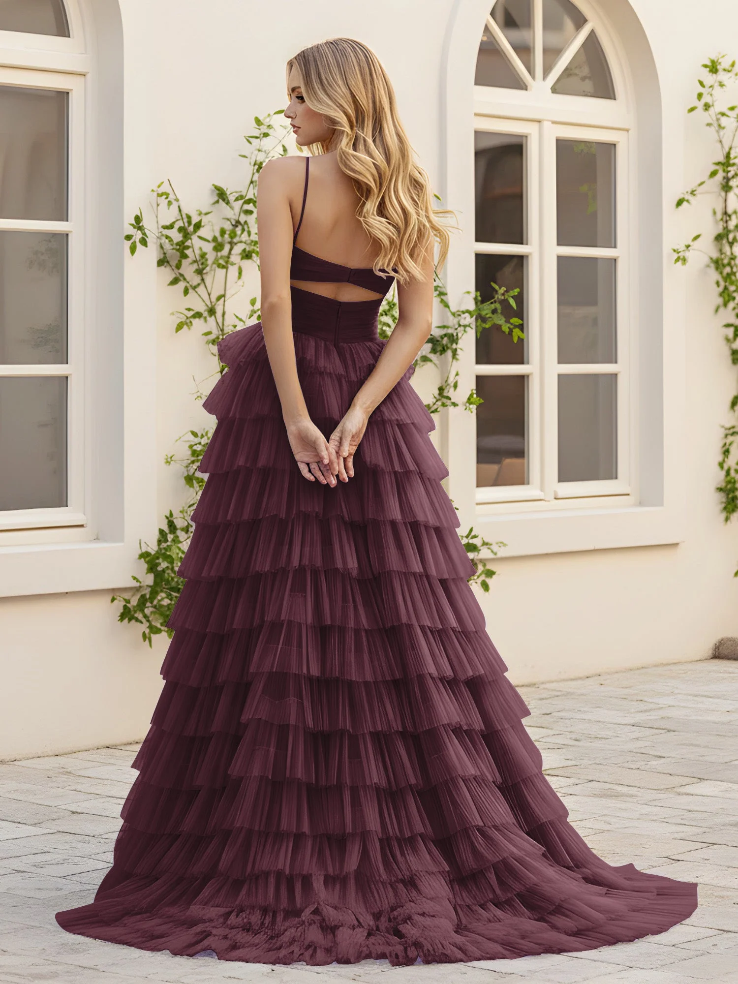 Herzform Ausschnitt Stufen Schleppe Kleid mit Schlitz Cabernet - Image 2