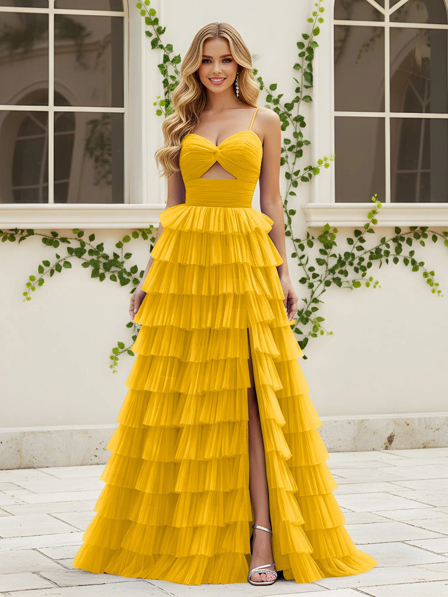 Herzform Ausschnitt Stufen Schleppe Kleid mit Schlitz Ringelblume