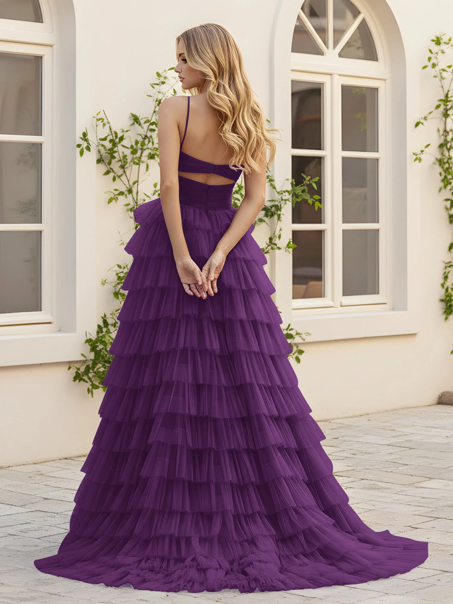 Herzform Ausschnitt Stufen Schleppe Kleid mit Schlitz Traube - Image 2