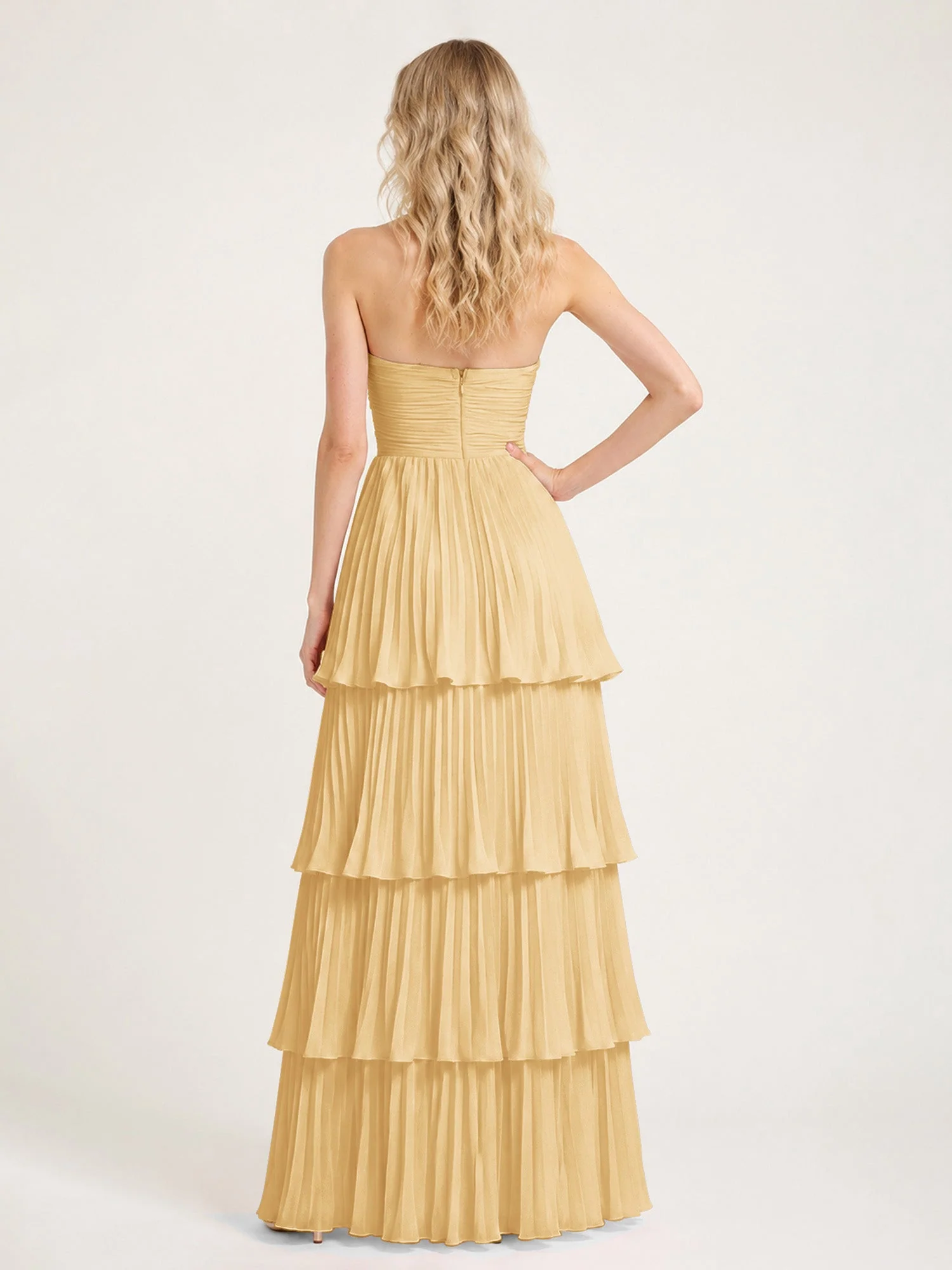 Maxikleid mit Schulterfreiem Oberteil und Akkordeonfalten Gold - Image 2