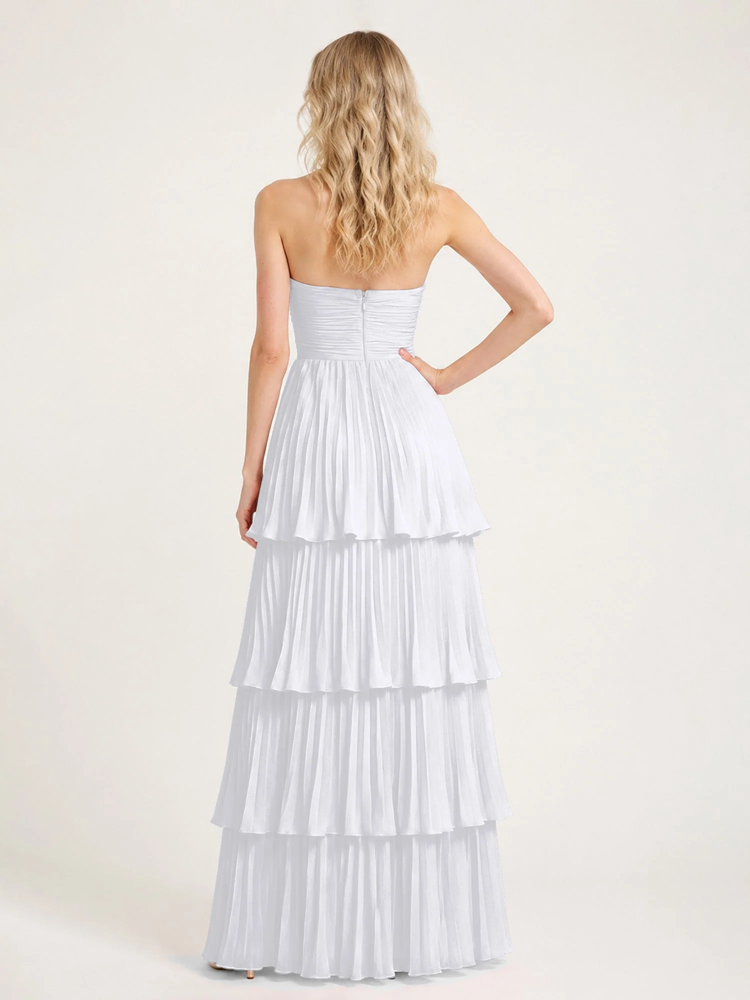 Maxikleid mit Schulterfreiem Oberteil und Akkordeonfalten Weiß - Image 2