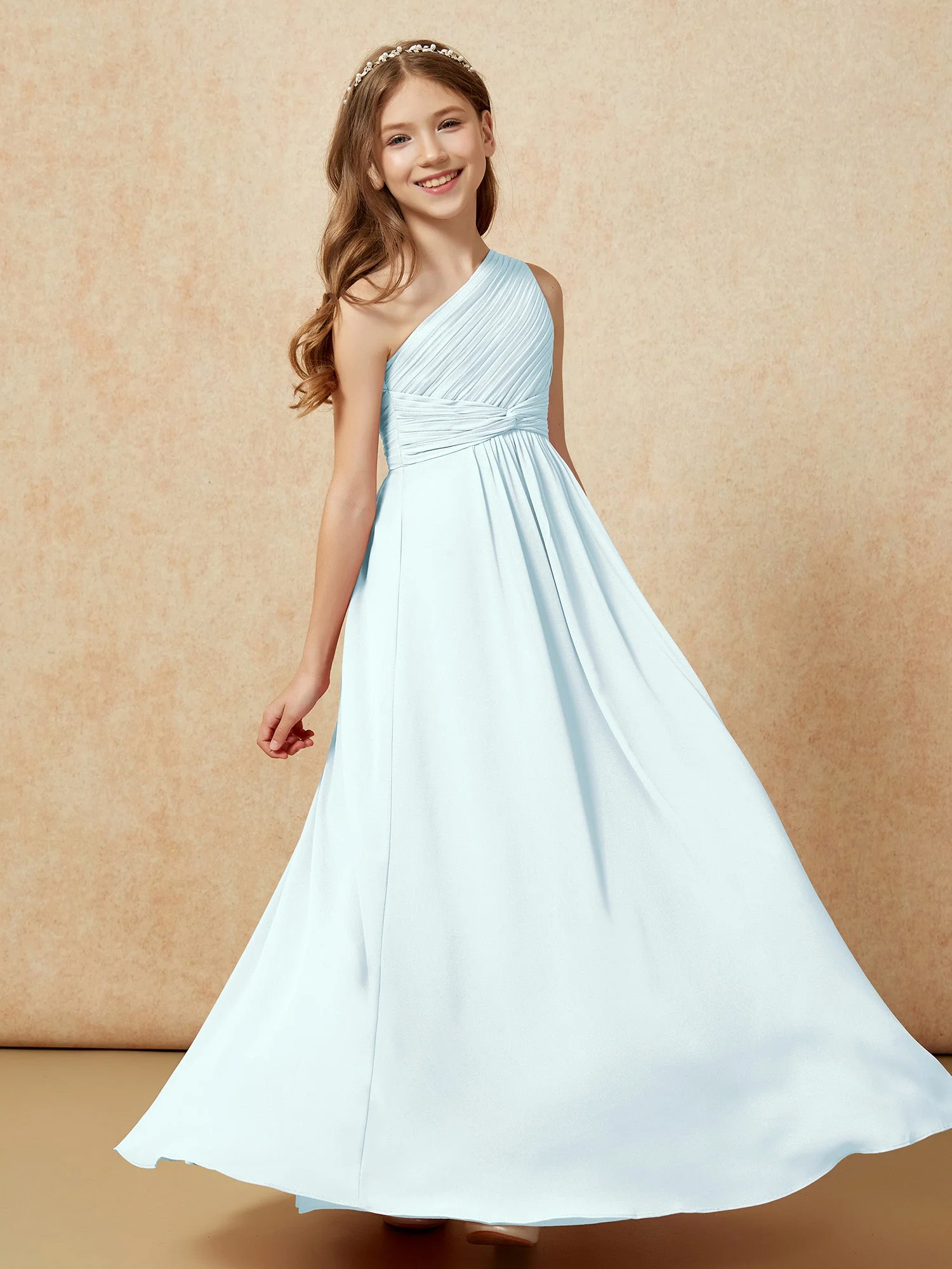 Chiffon Plissee Junge Brautjungfernkleid mit Schulterteil Nebel - Image 5