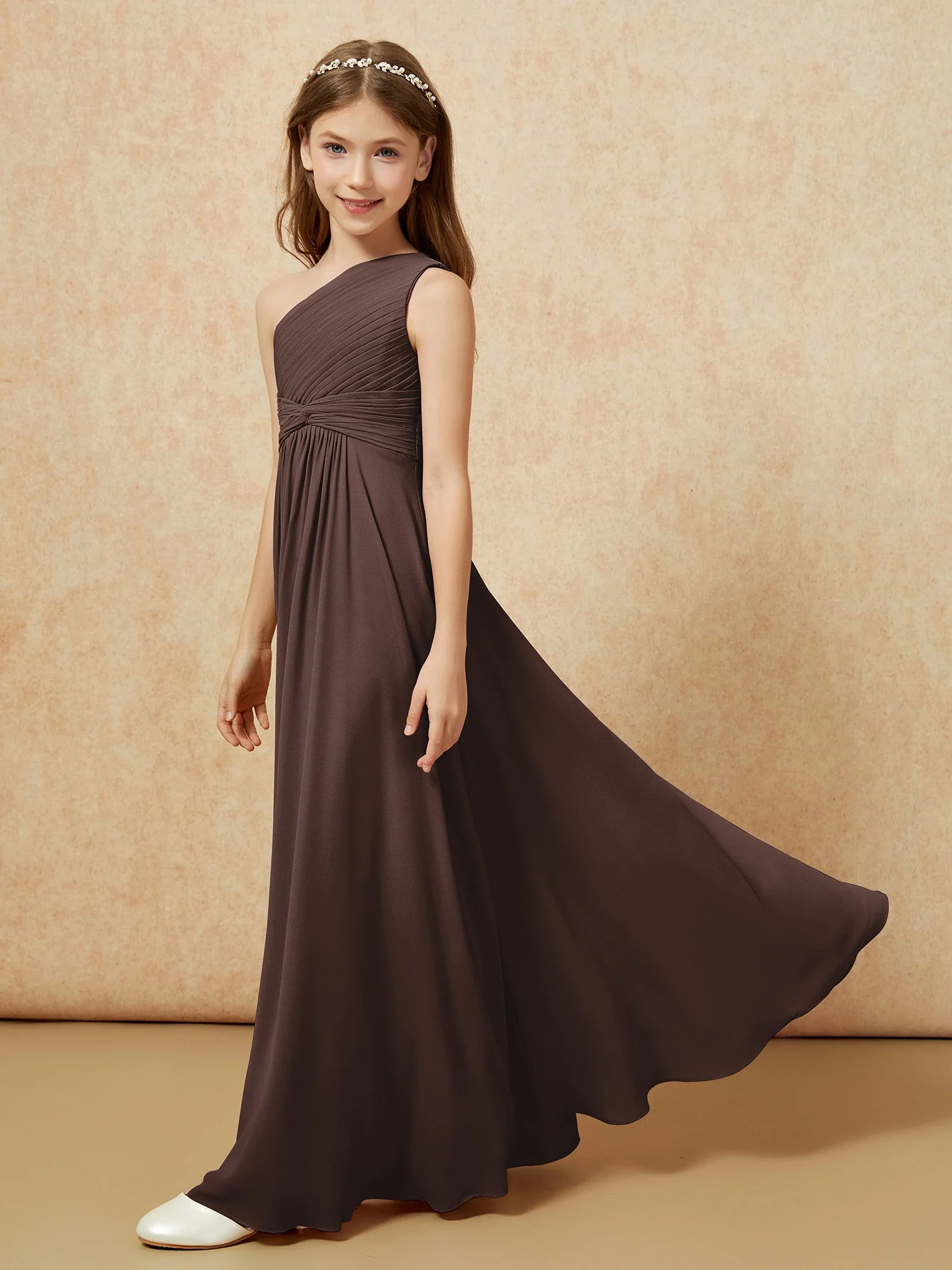 Chiffon Plissee Junge Brautjungfernkleid mit Schulterteil Schokolade - Image 3