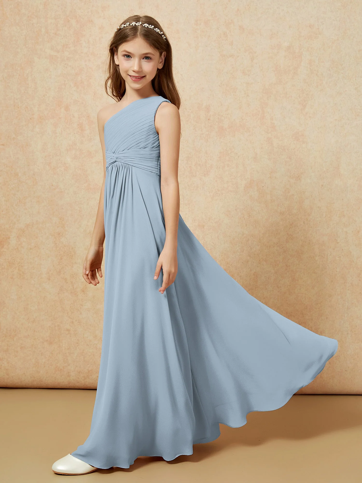 Chiffon Plissee Junge Brautjungfernkleid mit Schulterteil Staubiges Blau - Image 3