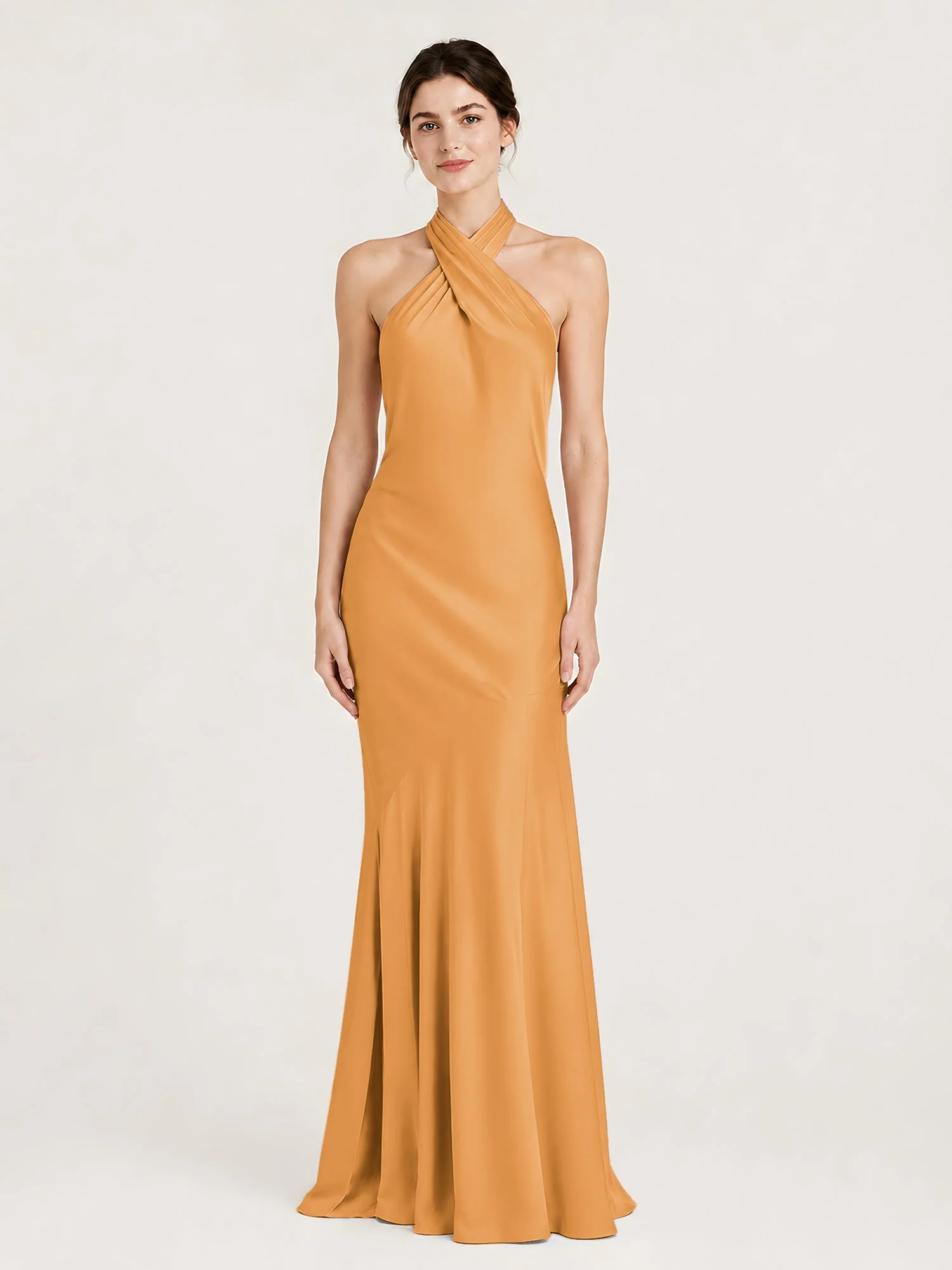 Bodenlanges Neckholder Kleid mit Ausgestelltem Meerjungfrau Saum Mandarine