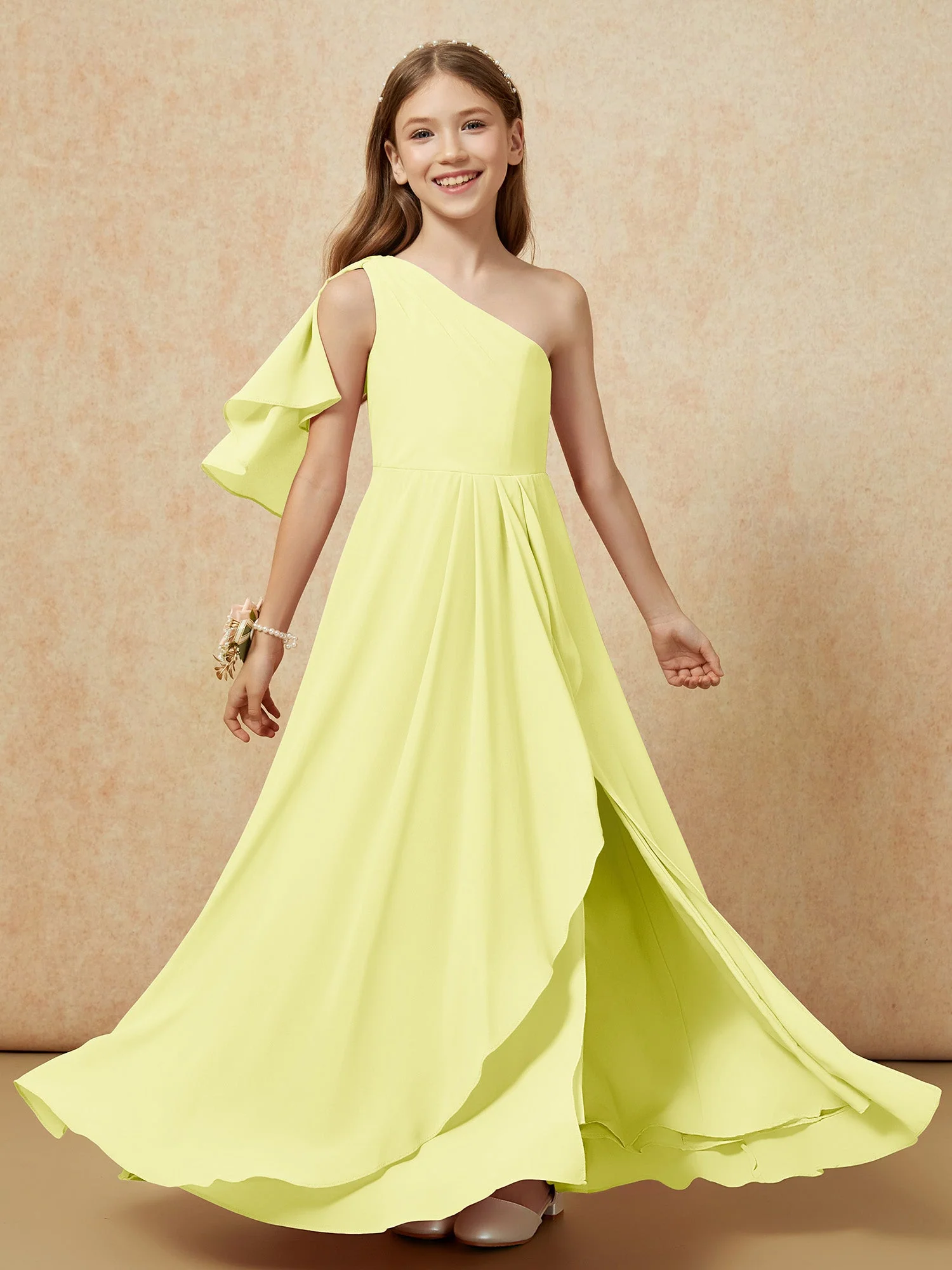 Eine Schulter A-Linie Lang Chiffon Junge Brautjungfernkleider Narzisse
