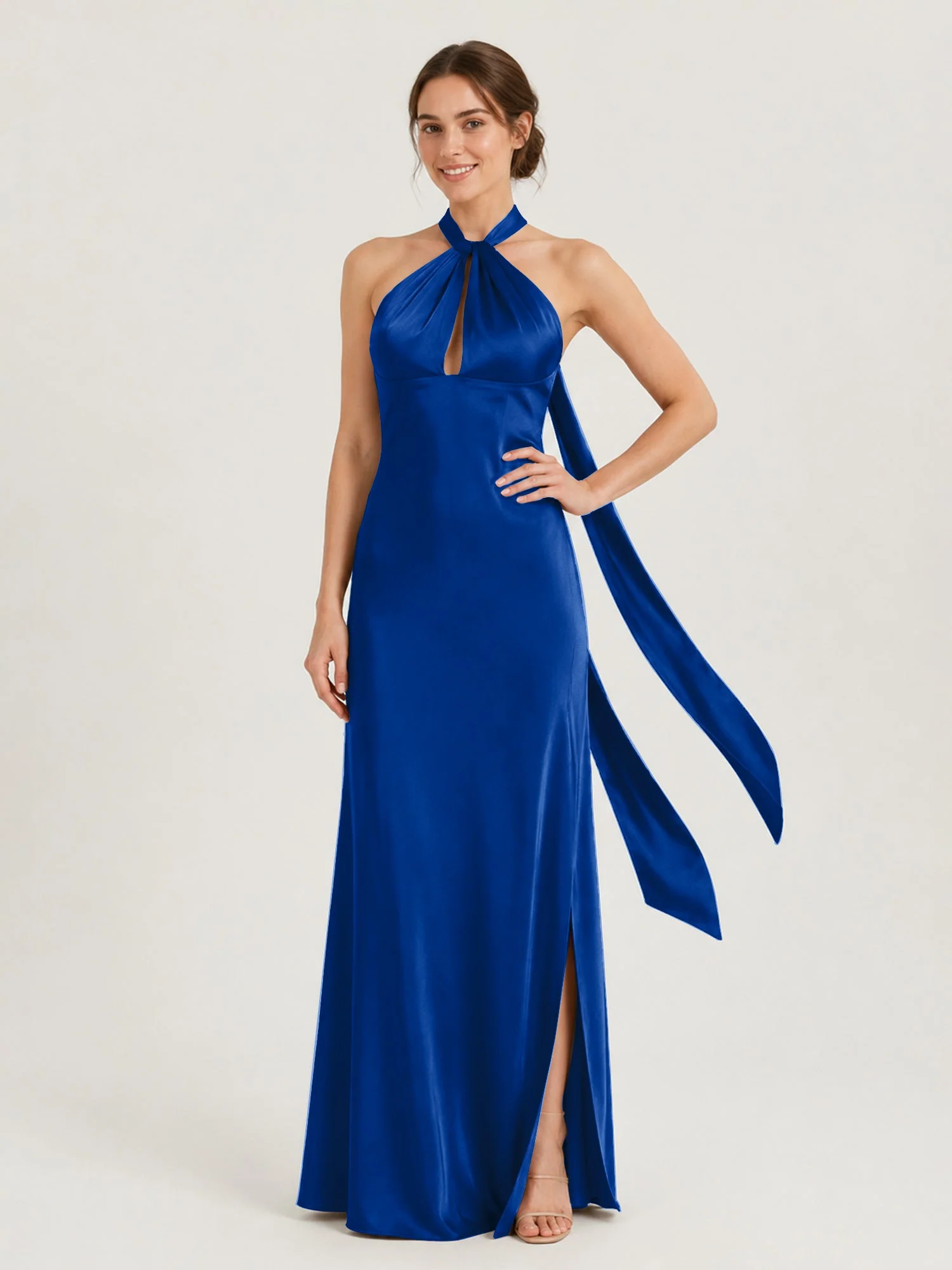 Satin Abendkleid mit Twist Neckholder und Keyhole Detail Königsblau