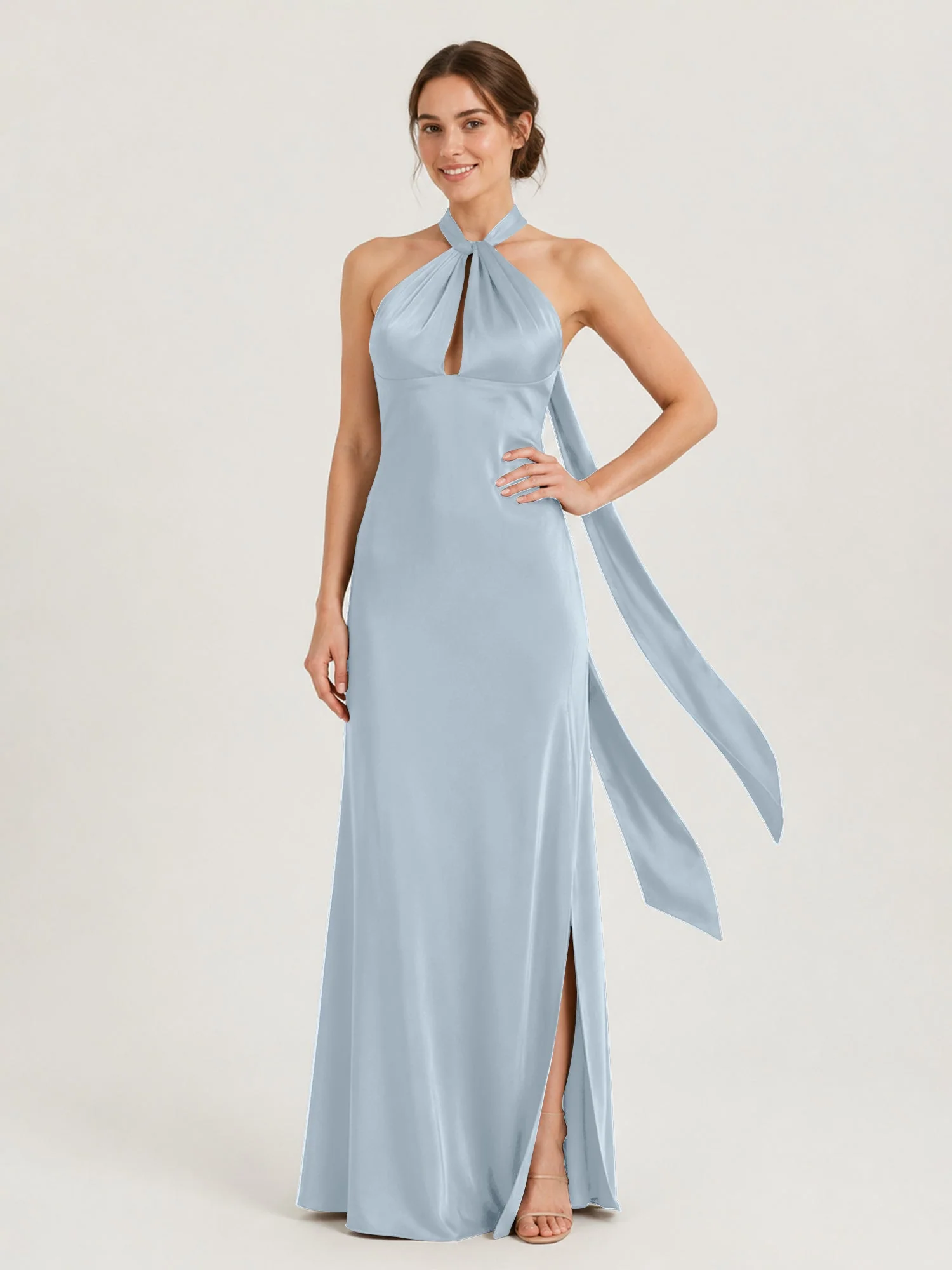 Satin Abendkleid mit Twist Neckholder und Keyhole Detail Nebel