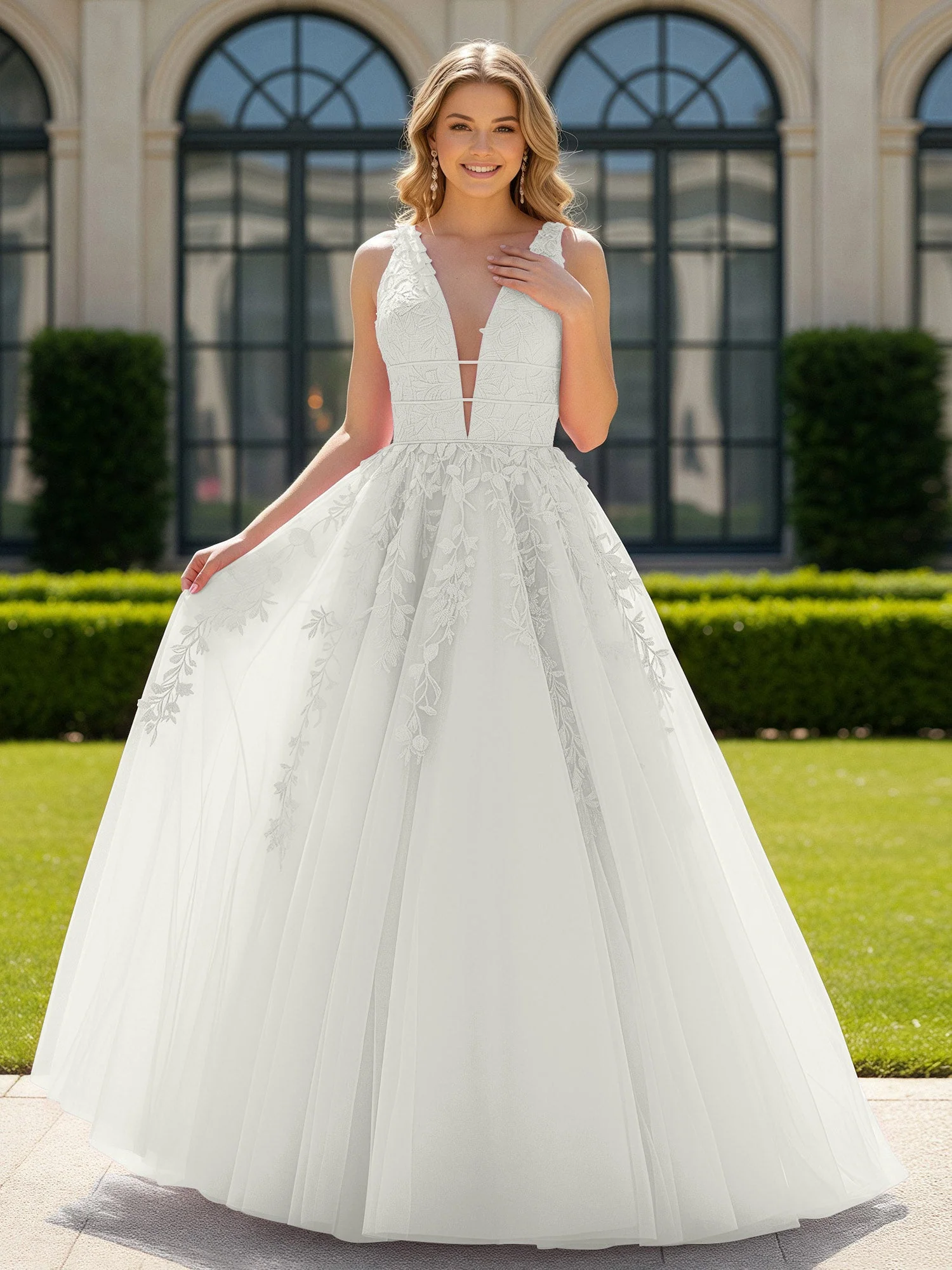 Applique Tüll Offener Rücken Tief V-Ausschnitt Ballkleid Elfenbein
