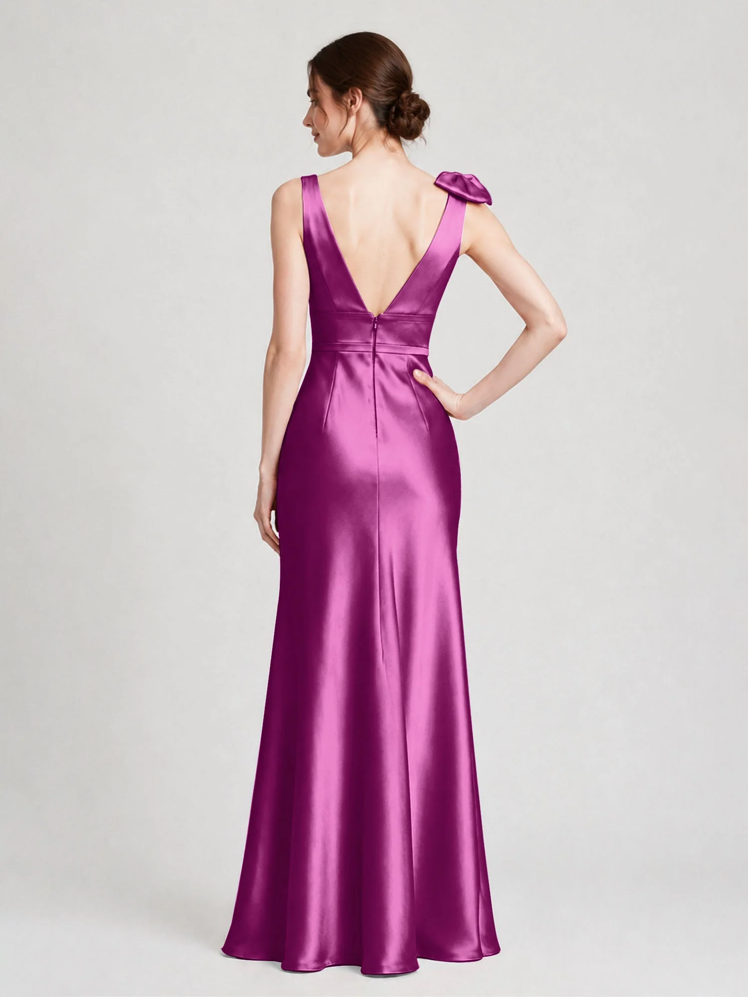Satin Etuikleid mit V-Ausschnitt und Schulterschleife Orchidee - Image 2