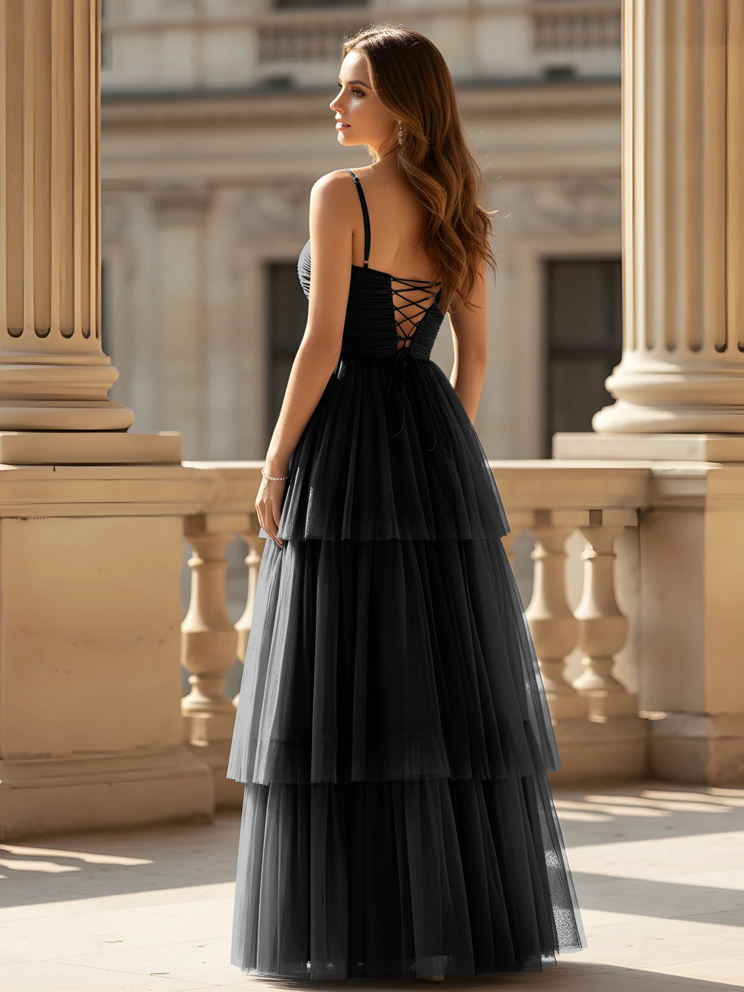 Gerafft Oberteil Stufen Tüll Kleid mit hohem Schlitz Schwarz - Image 2