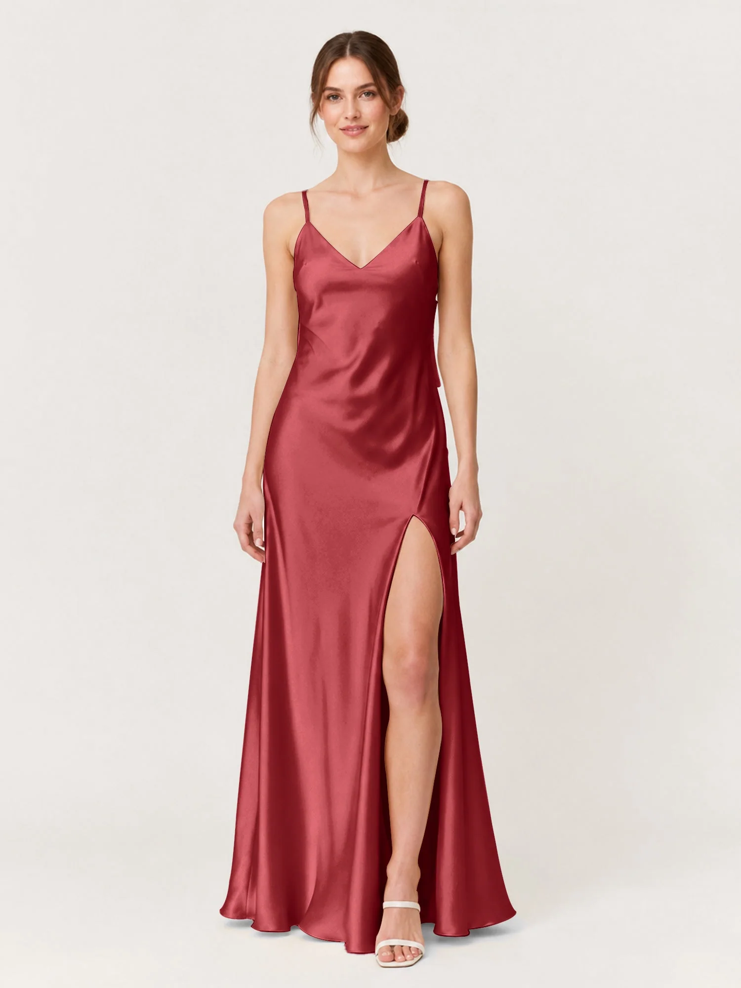 Satin Maxikleid mit Spaghettiträgern und Schleifendetail am Rücken Burgunderrot