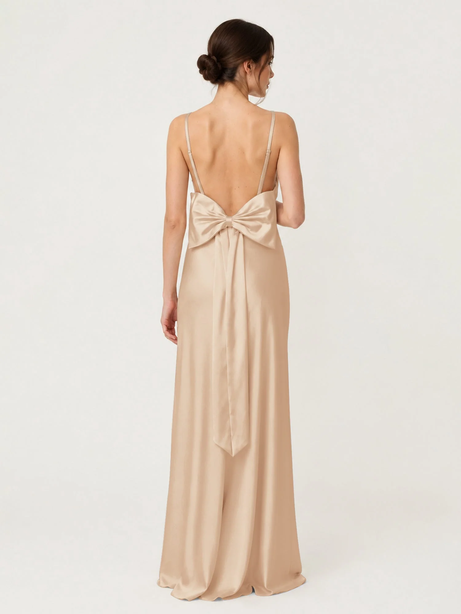 Satin Maxikleid mit Spaghettiträgern und Schleifendetail am Rücken Pfirsich - Image 2