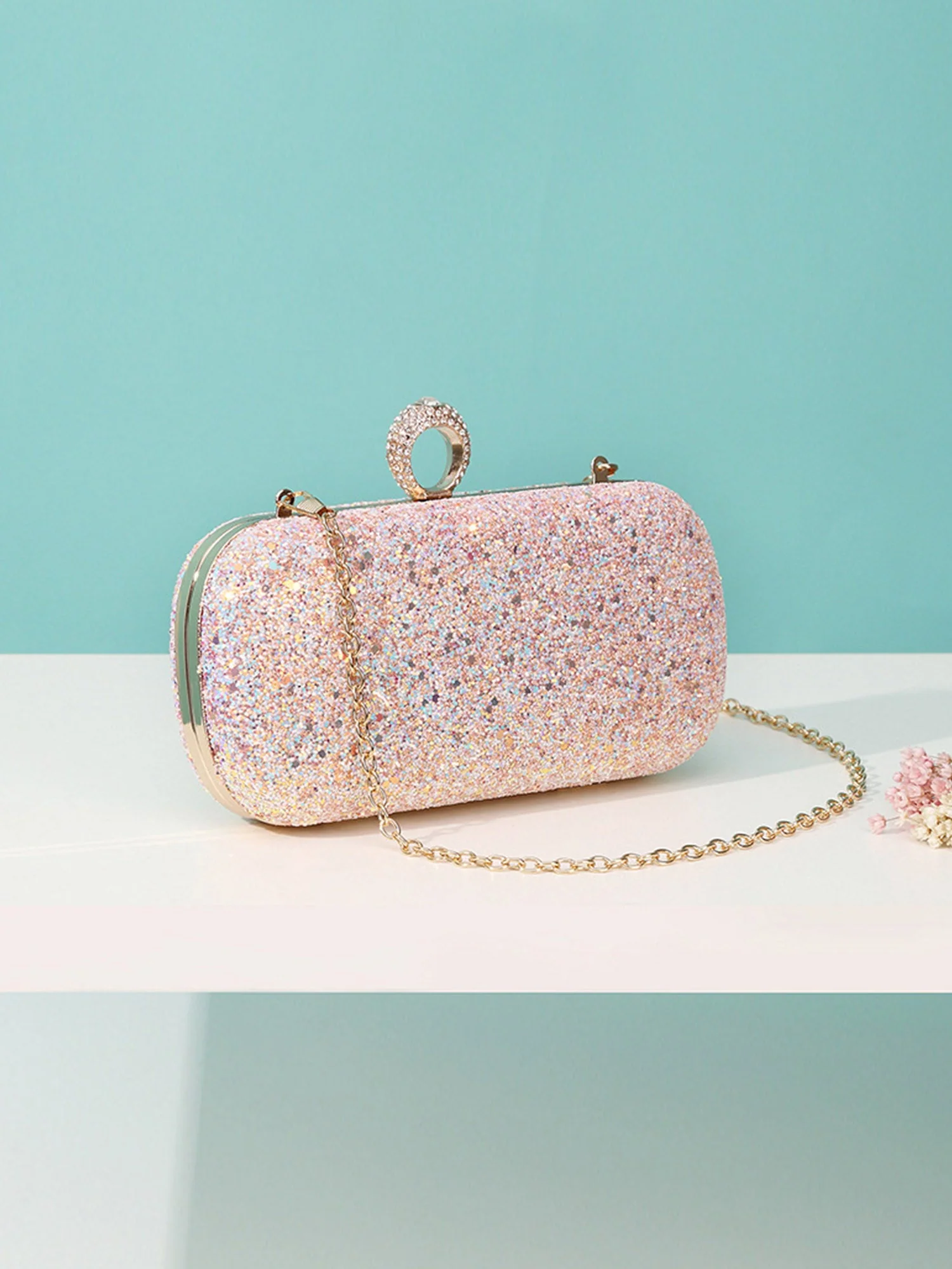 Glitzernde matte Abendclutch mit Strasssteinen - Image 4