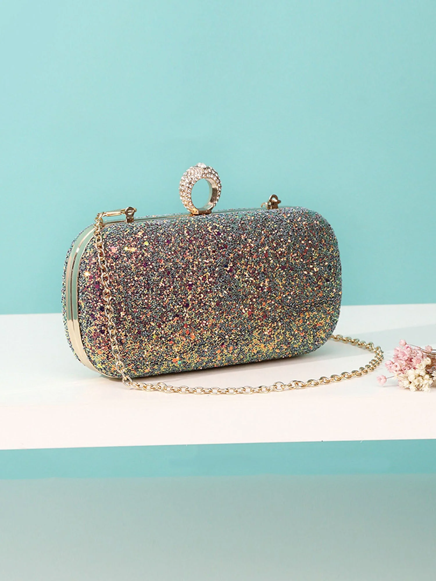Glitzernde matte Abendclutch mit Strasssteinen - Image 6