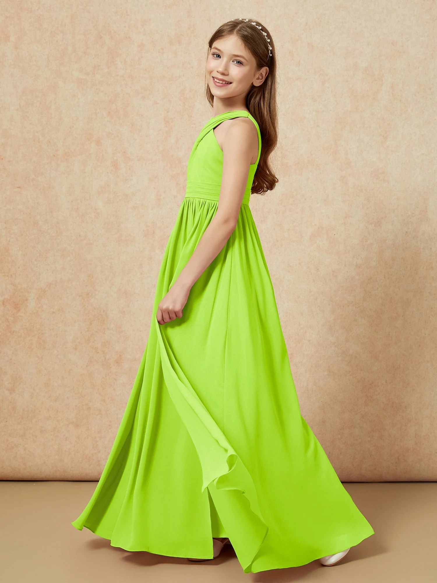 Griechischer Ausschnitt Chiffon Junge Brautjungfernkleider mit Schlitz Lindgrün - Image 3