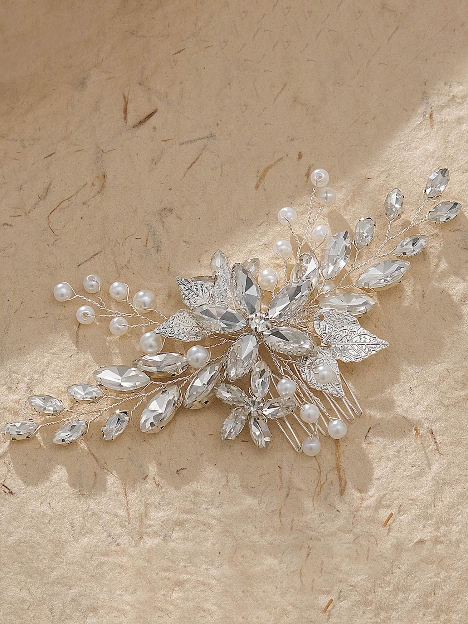 Handgefertigter Perlen Diamant Haarkamm Schmuck - Image 6