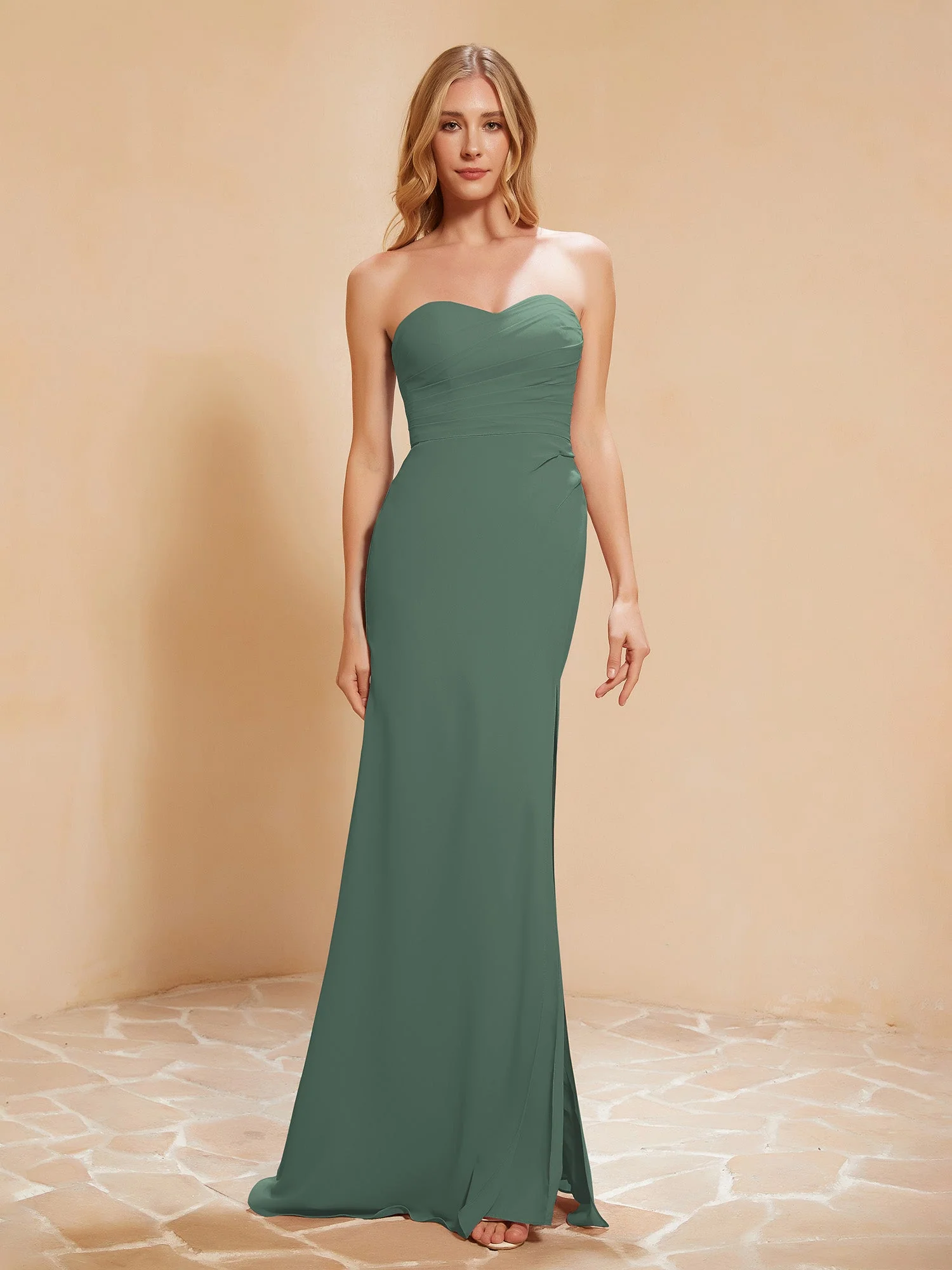Herzform Etui Chiffon Kleid Mit Schlitz Eukalyptus