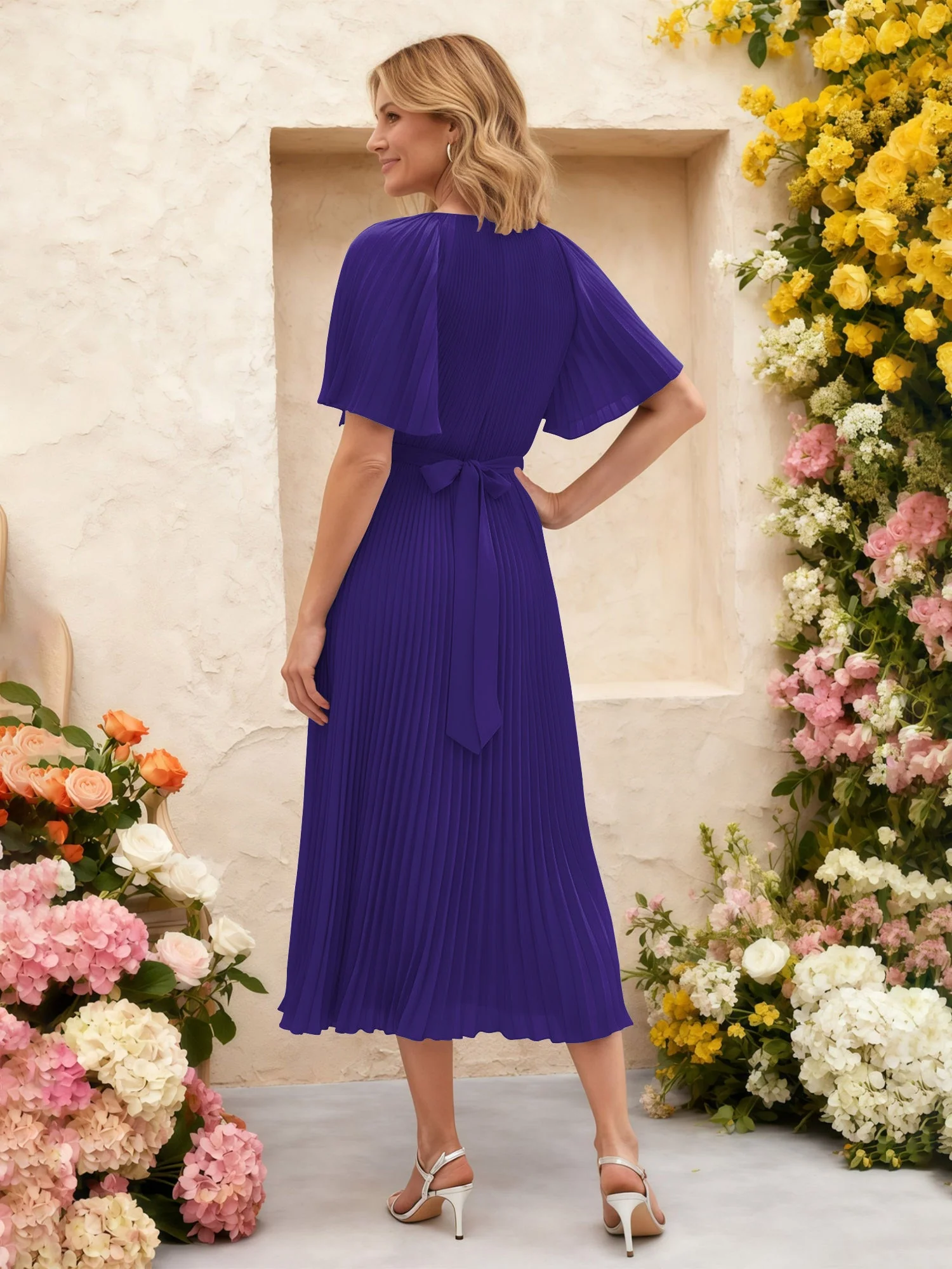 Chiffon Plissee Midi Kleid mit Blumen Taille Detail Regentschaft - Image 2