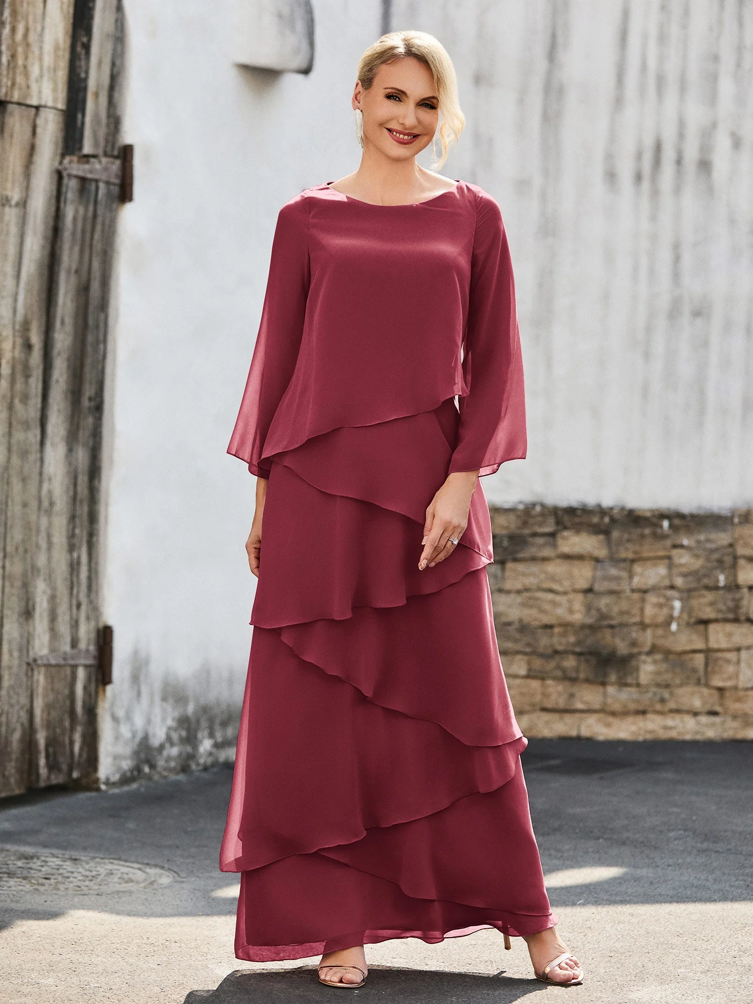 Langarm Chiffon Kleid mit kaskadierenden Rüschen Zimtrose