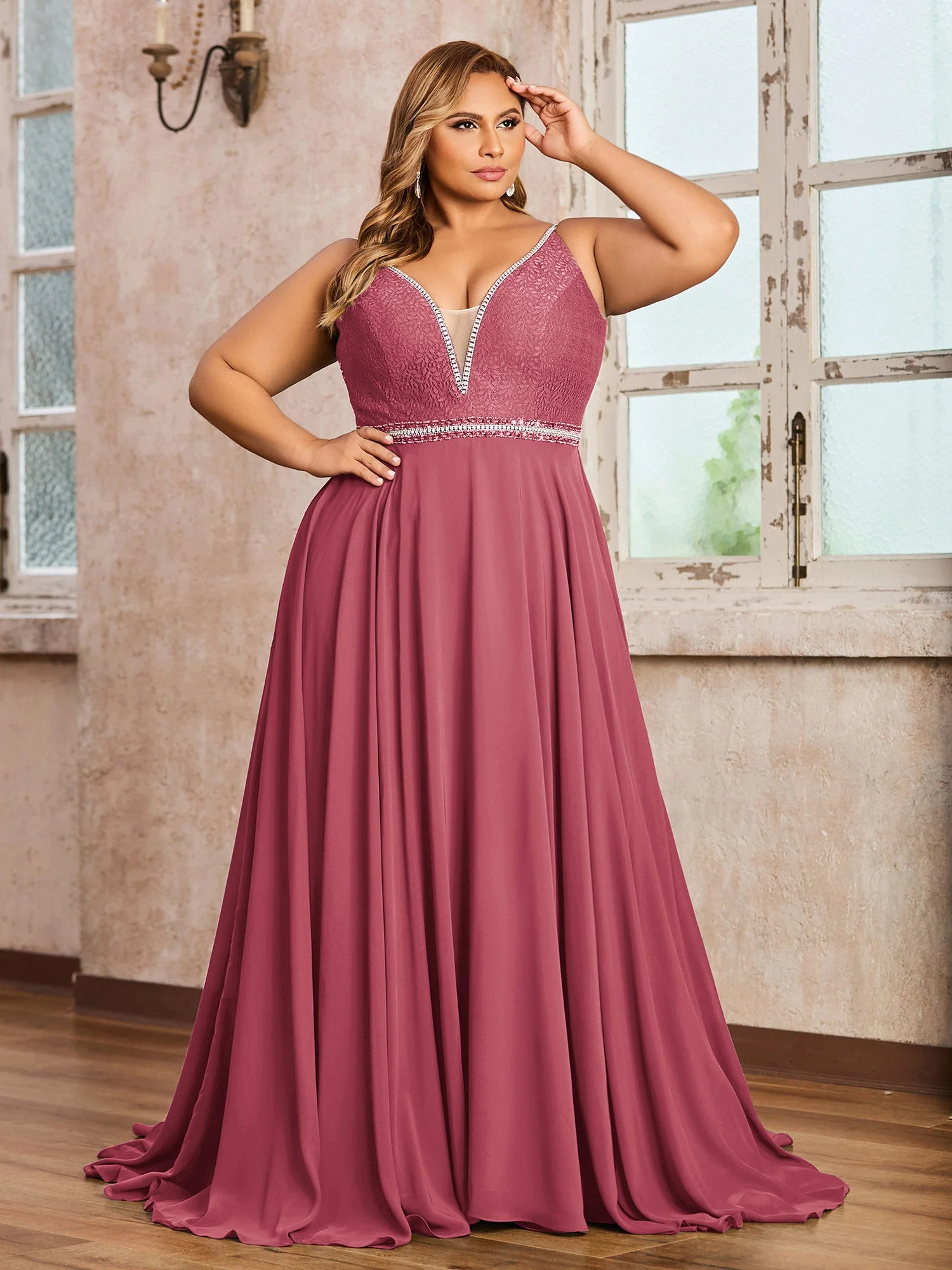 Spaghettiträger Spitze und Chiffon Kleid Zimtrose