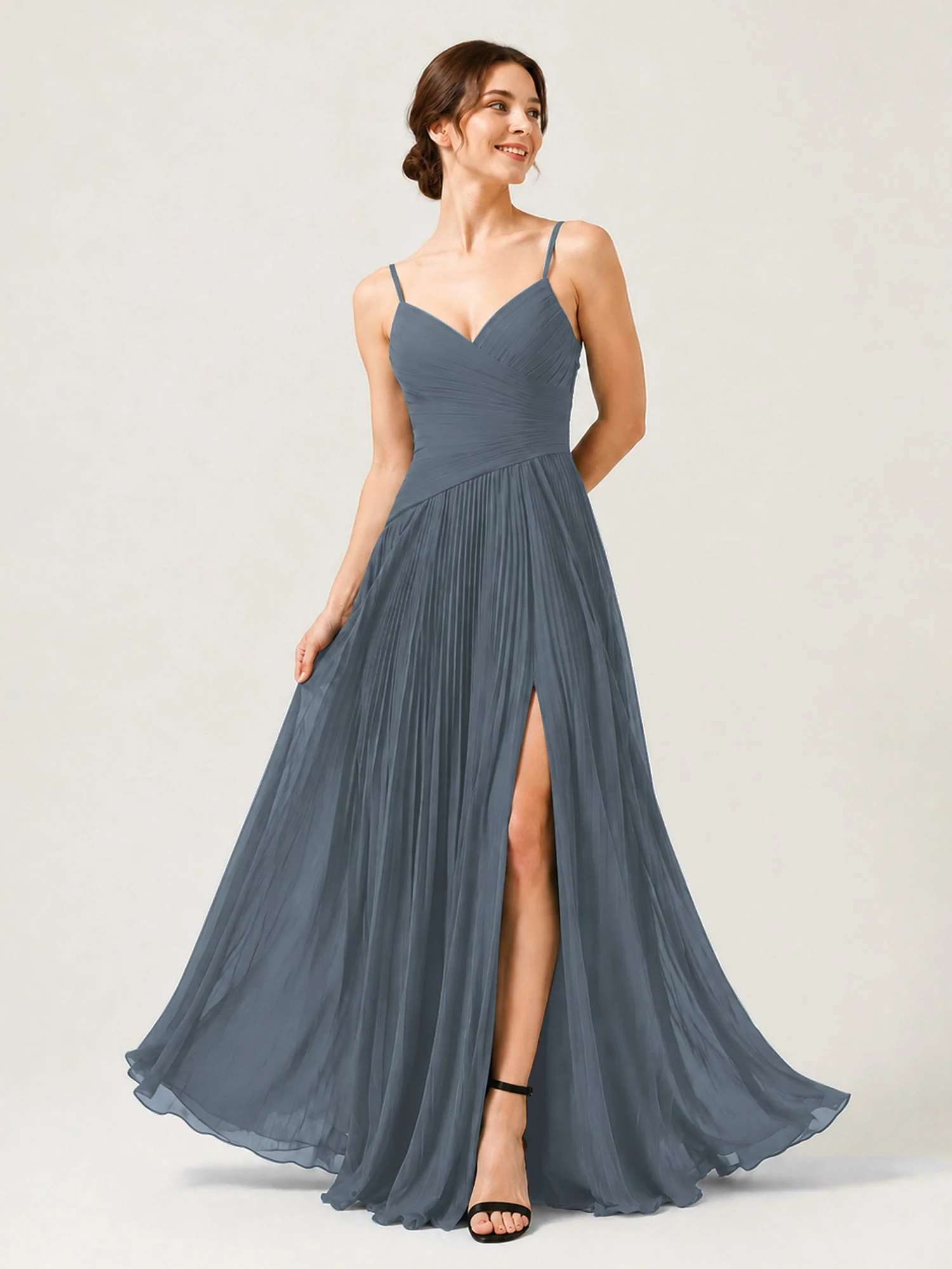 Plissiertes Chiffon Trägerkleid mit Gerafftem Wickeloberteil Schiefer Blau