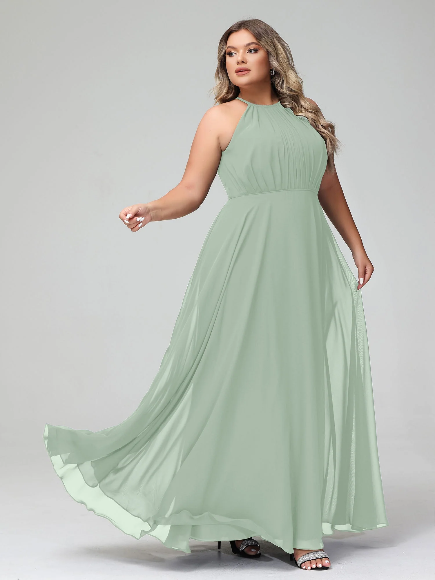 Neckholder Chiffon Langes Kleid mit Kreisrock Agavengrün - Image 8