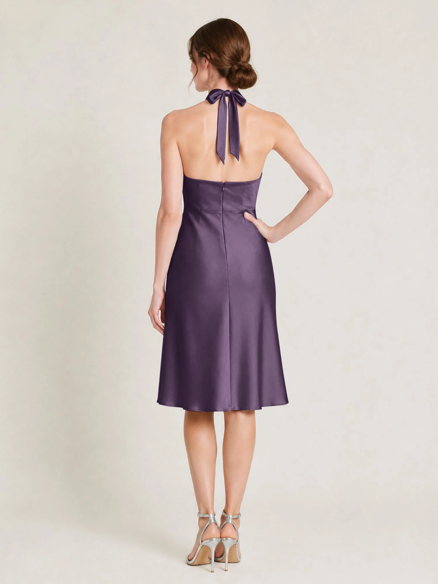 Knielanges Satin A-Linien Kleid mit Offenem Rücken Plum - Image 2