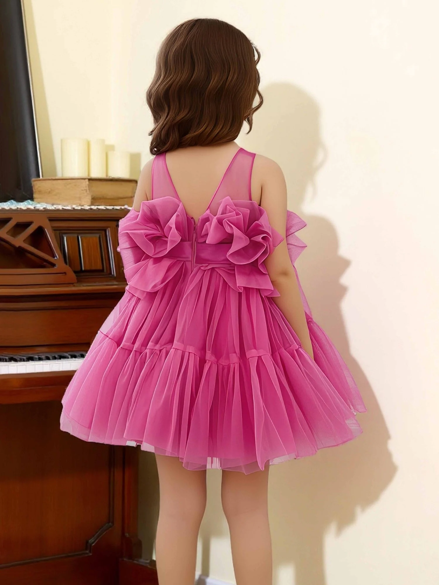 Übergroß Schleife Rüschen Tüll Illusion Blumenmädchen Kleid Azalee - Image 2