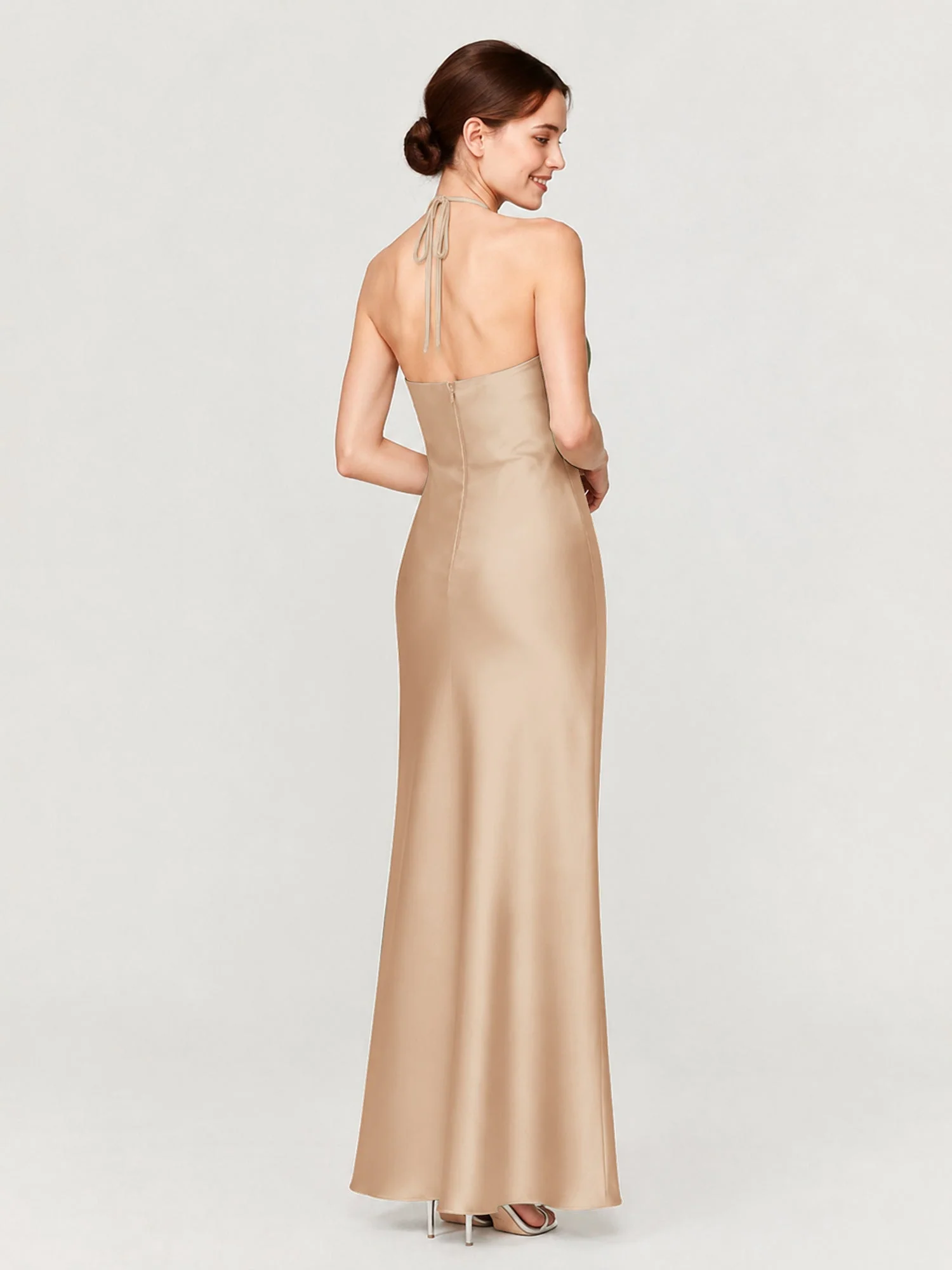 Satin Abendkleid Mit Gerafftem Neckholder Und Schrägem Rock Pfirsich - Image 2