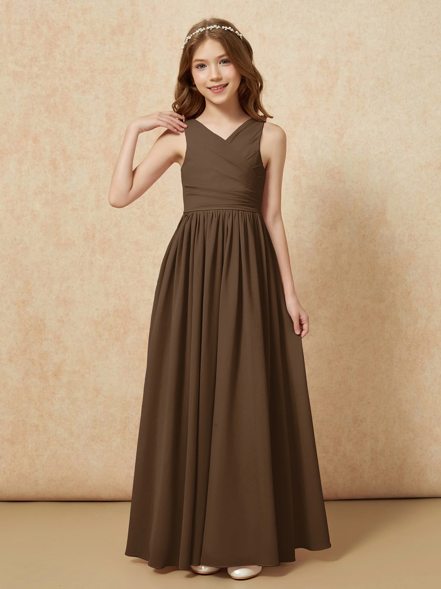 Plissee V-Ausschnitt Chiffon Lang Junge Brautjungfernkleider Braun