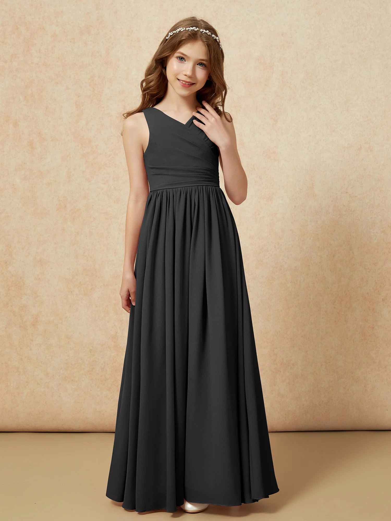 Plissee V-Ausschnitt Chiffon Lang Junge Brautjungfernkleider Schwarz - Image 5