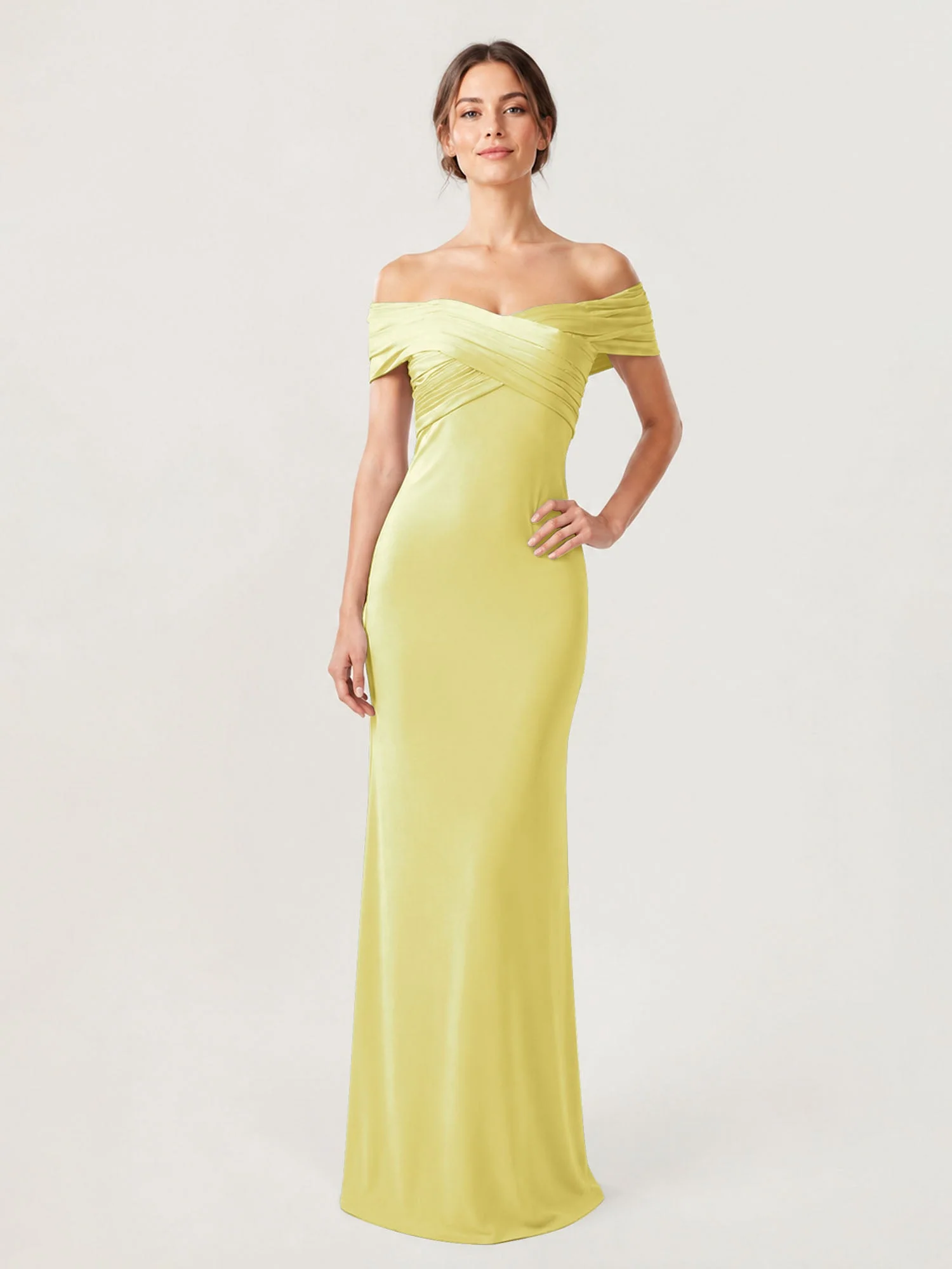 Schulterfreies Crêpe-Säulenkleid Mit Gerafftem Oberteil Narzisse