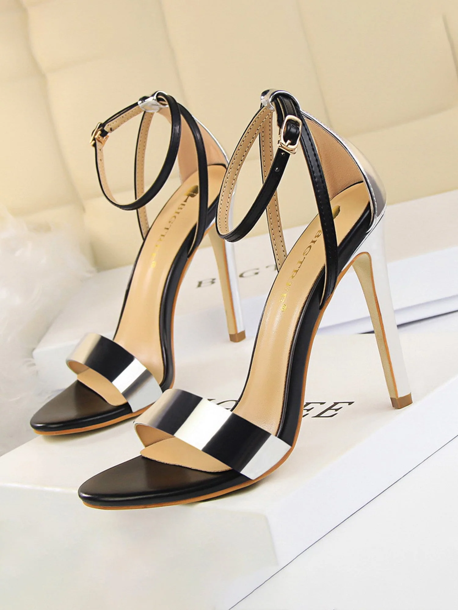 Sandalen mit Knöchelriemen und offenem Absatz Sommer-Schnallenschuhe - Image 4