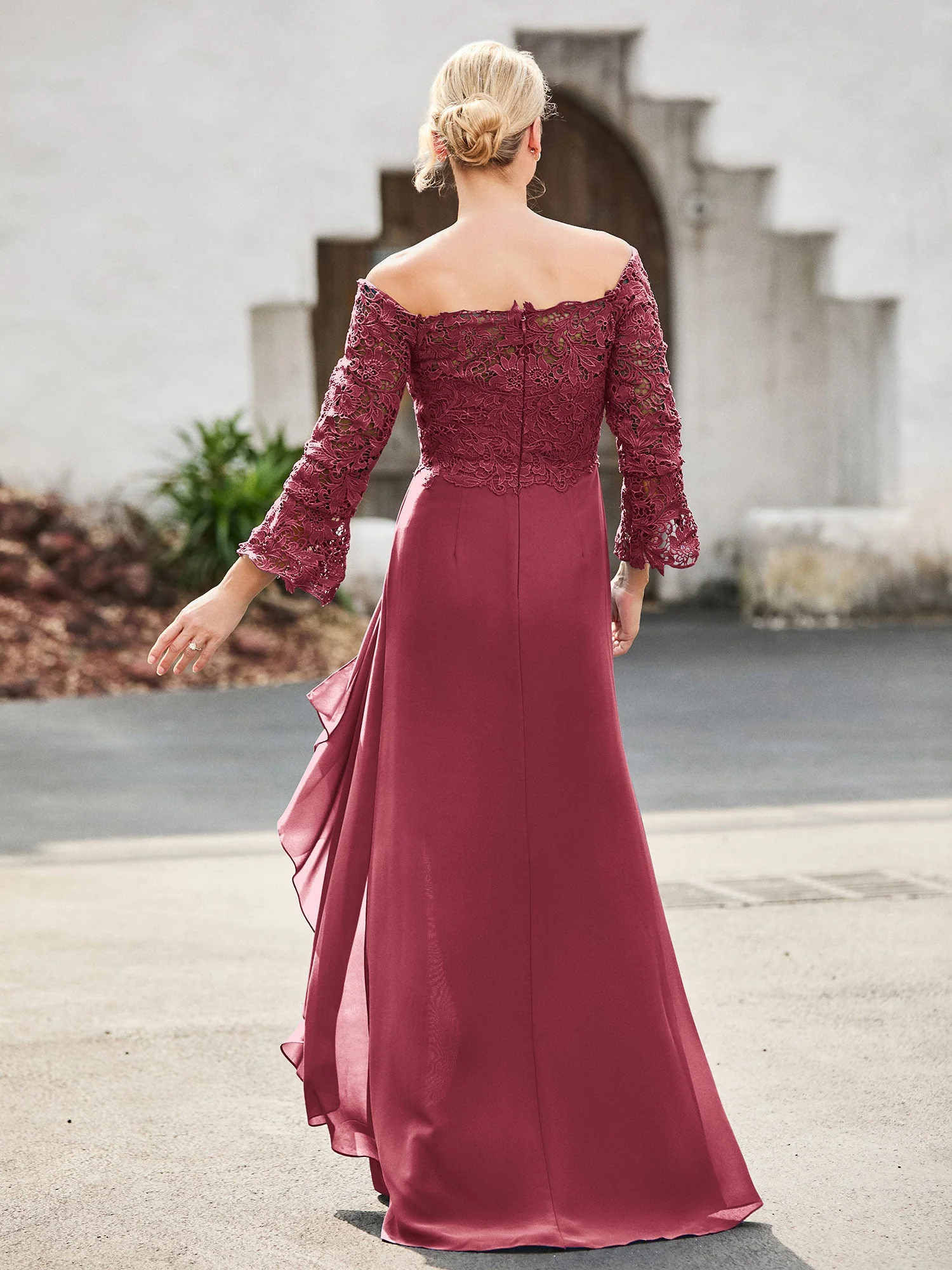 Schulterfrei Spitzenoberteil Chiffon Kleid Zimtrose - Image 2
