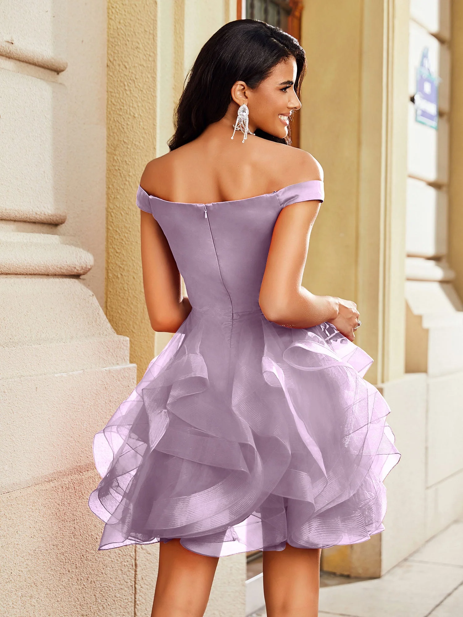 Schulterfreies Kurzes Rüschen Satin Cocktailkleid Blauregen - Image 2