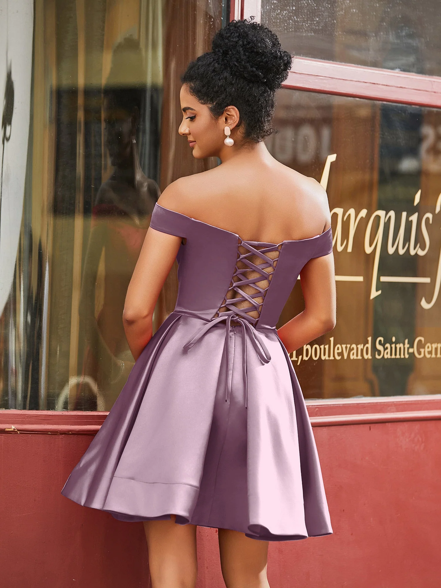 Schulterfreies Satin Heimkehrkleid mit Taschen Vintage Mauve - Image 2