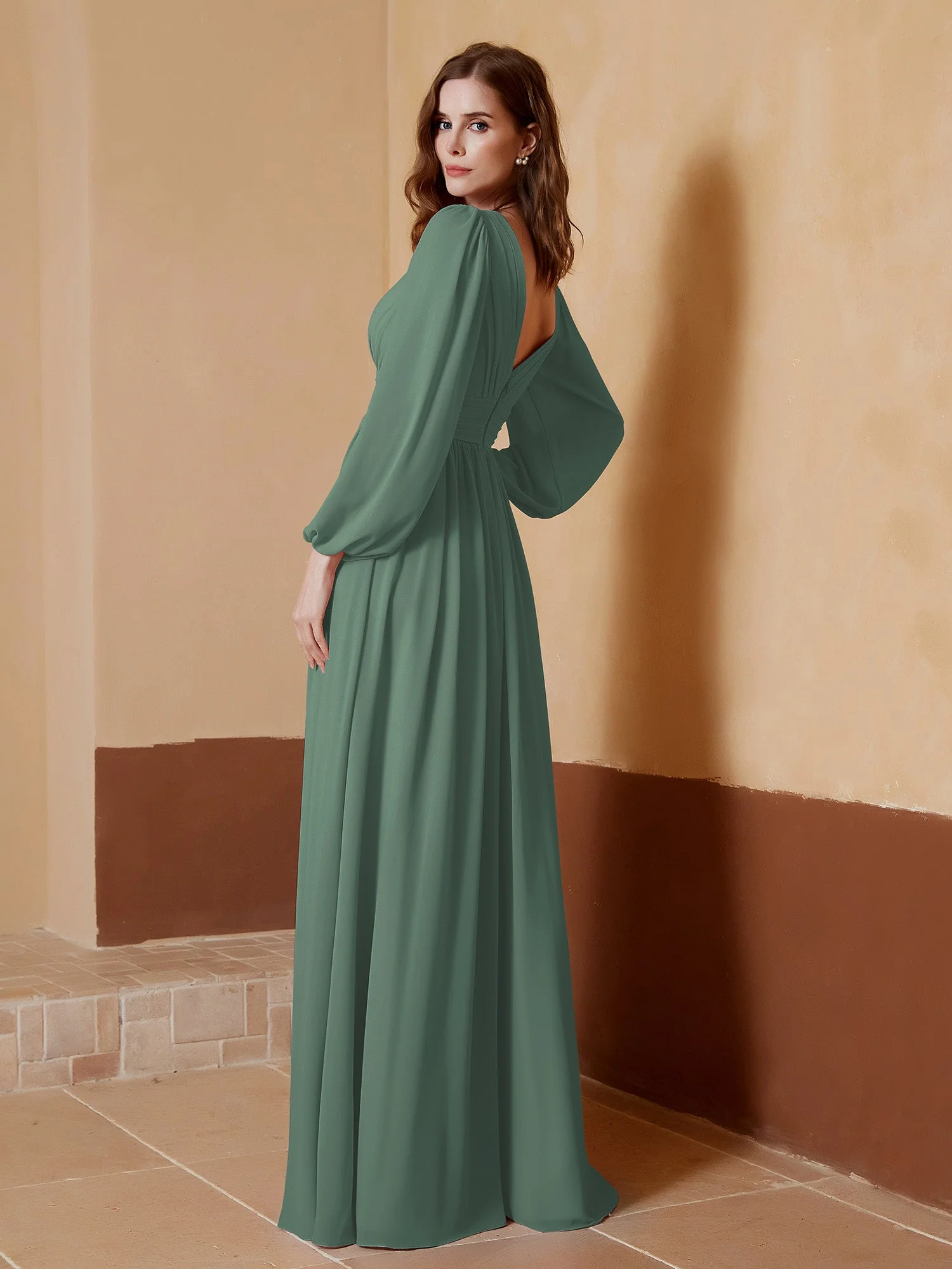 Tiefer V-Ausschnitt Bodenlang Kleid mit Schlitz Eukalyptus - Image 3
